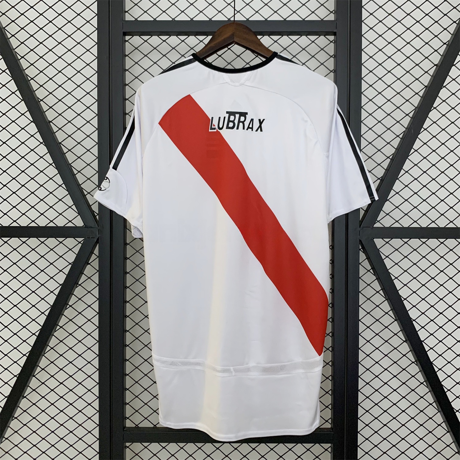 Retro River Plate 2006-07 Home Jersey - ReplicasJersey