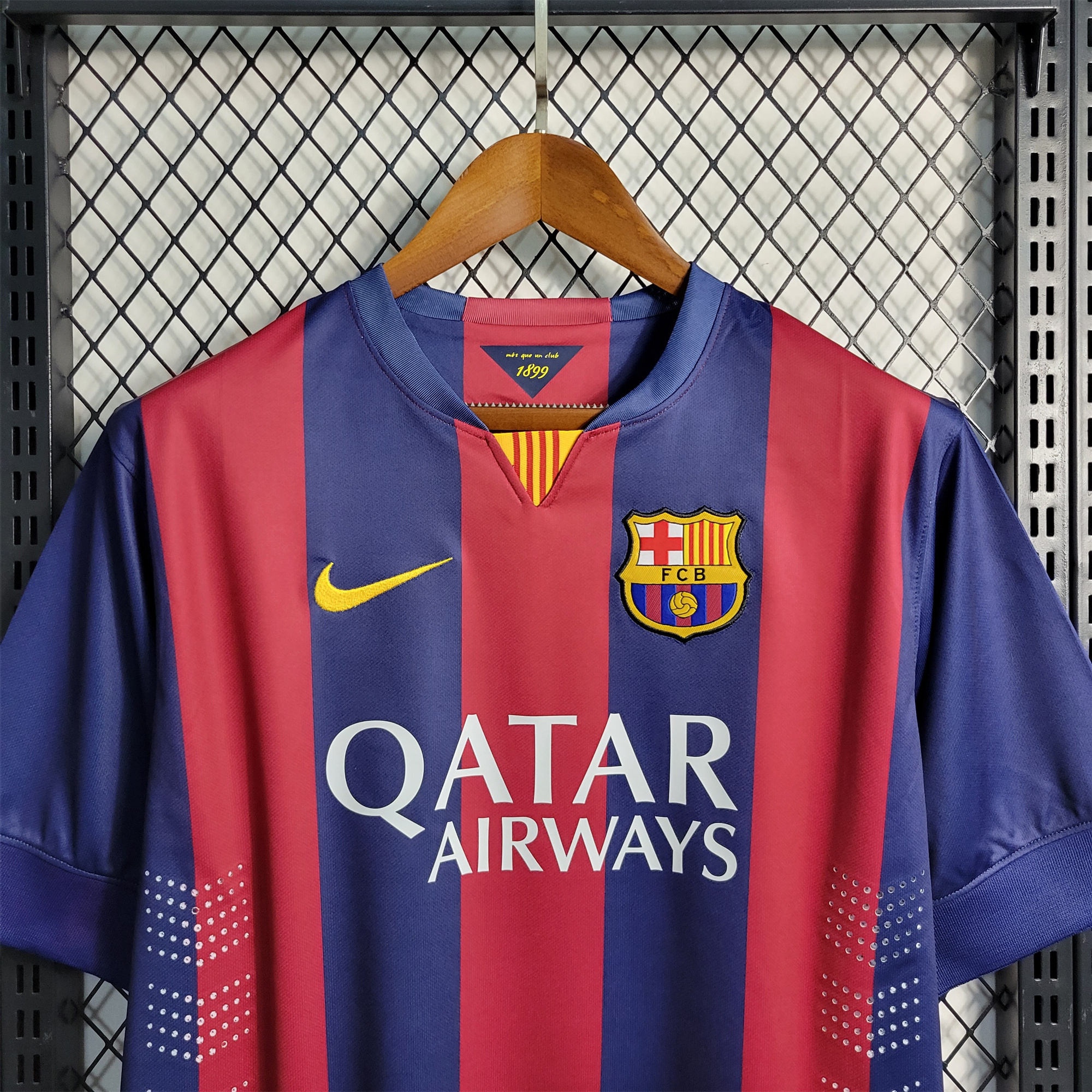 B.A.R.S.A Retro 14-15 Home Stadium Jersey - ReplicasJersey