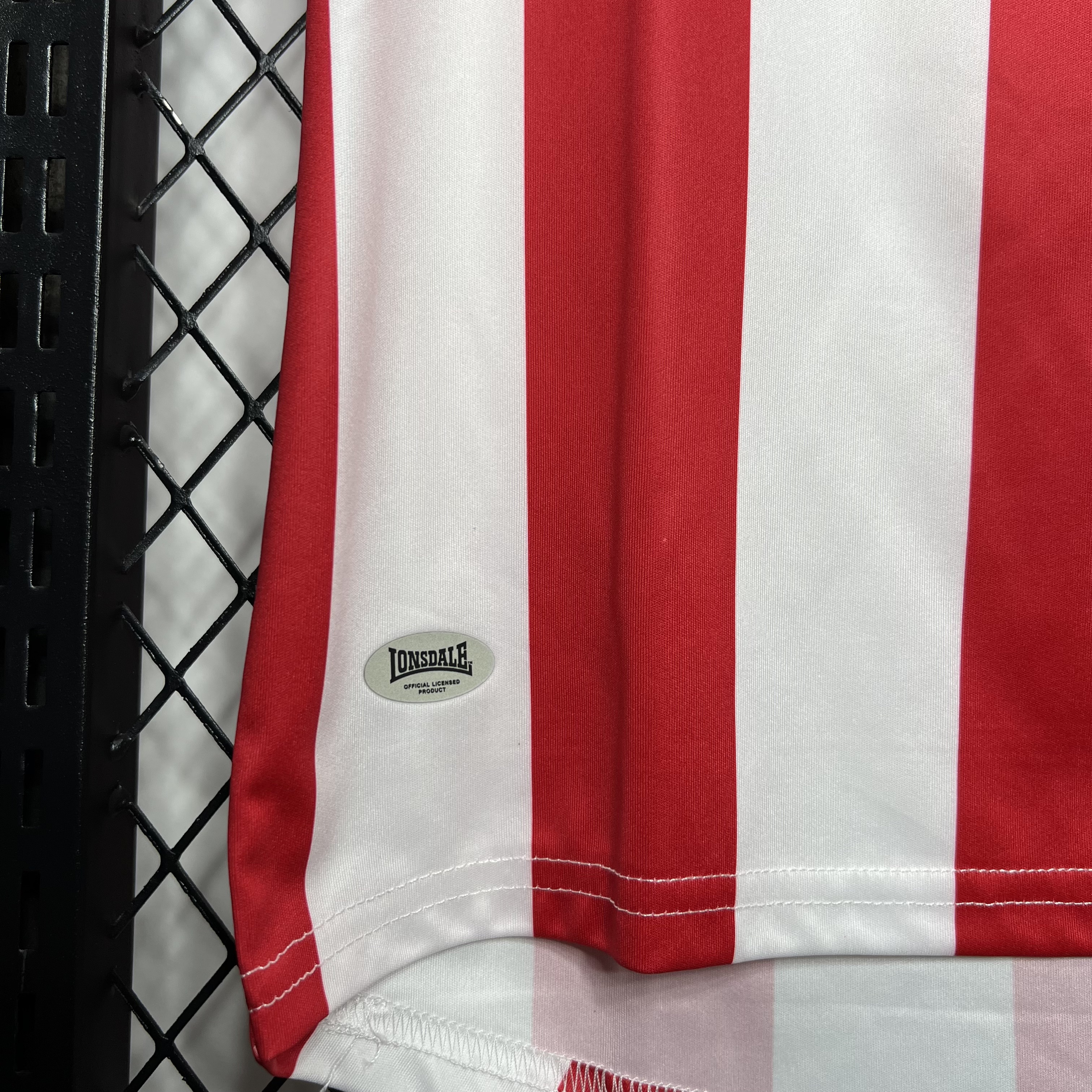 Retro Sunderland 2005-06 Home Stadium Jersey - ReplicasJersey