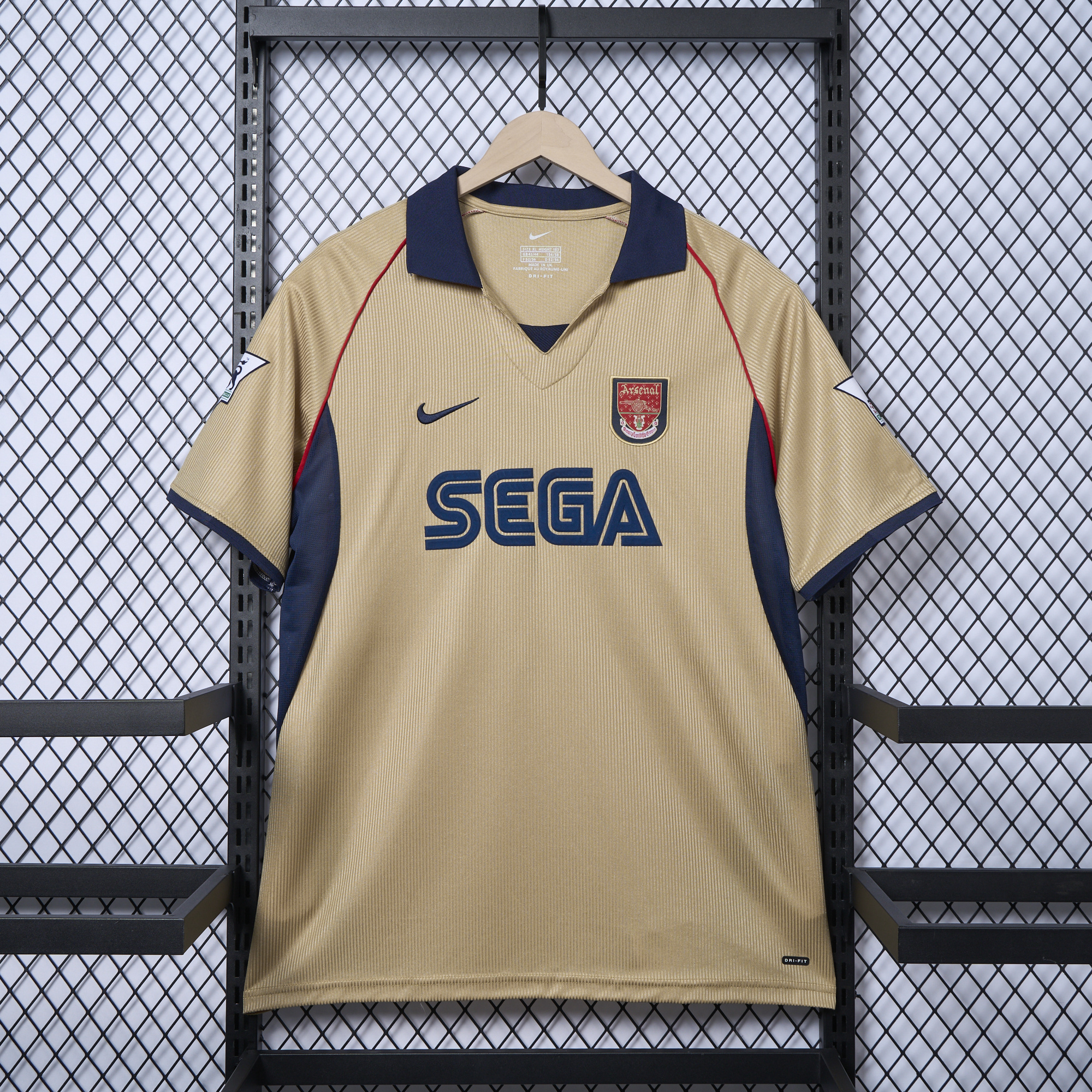Retro Arsenal 2001-02 Away Stadium Jersey - ReplicasJersey