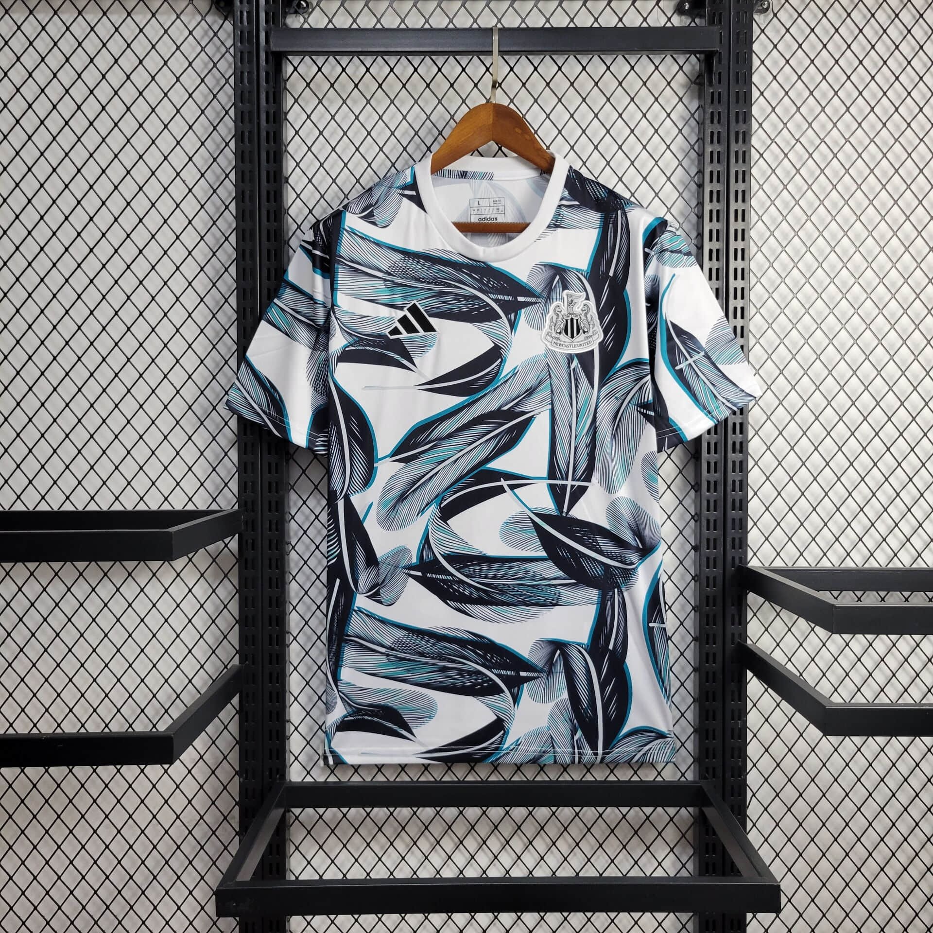 Newcastle United 24-25 Pre-Match Training Jersey - Fans Version - ReplicasJersey