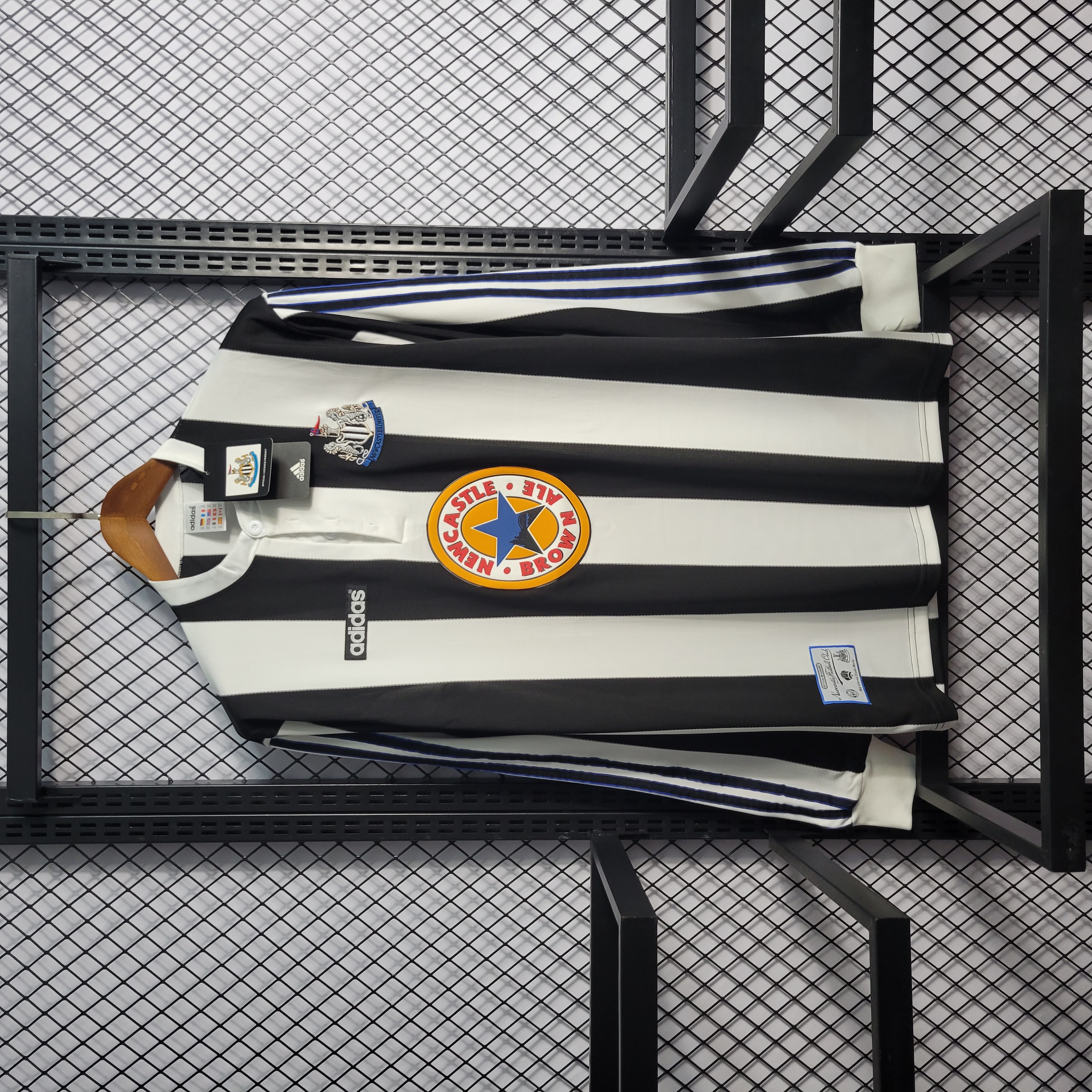 Retro Newcastle United 1997-99 Home Stadium Long Sleeve Jersey - ReplicasJersey