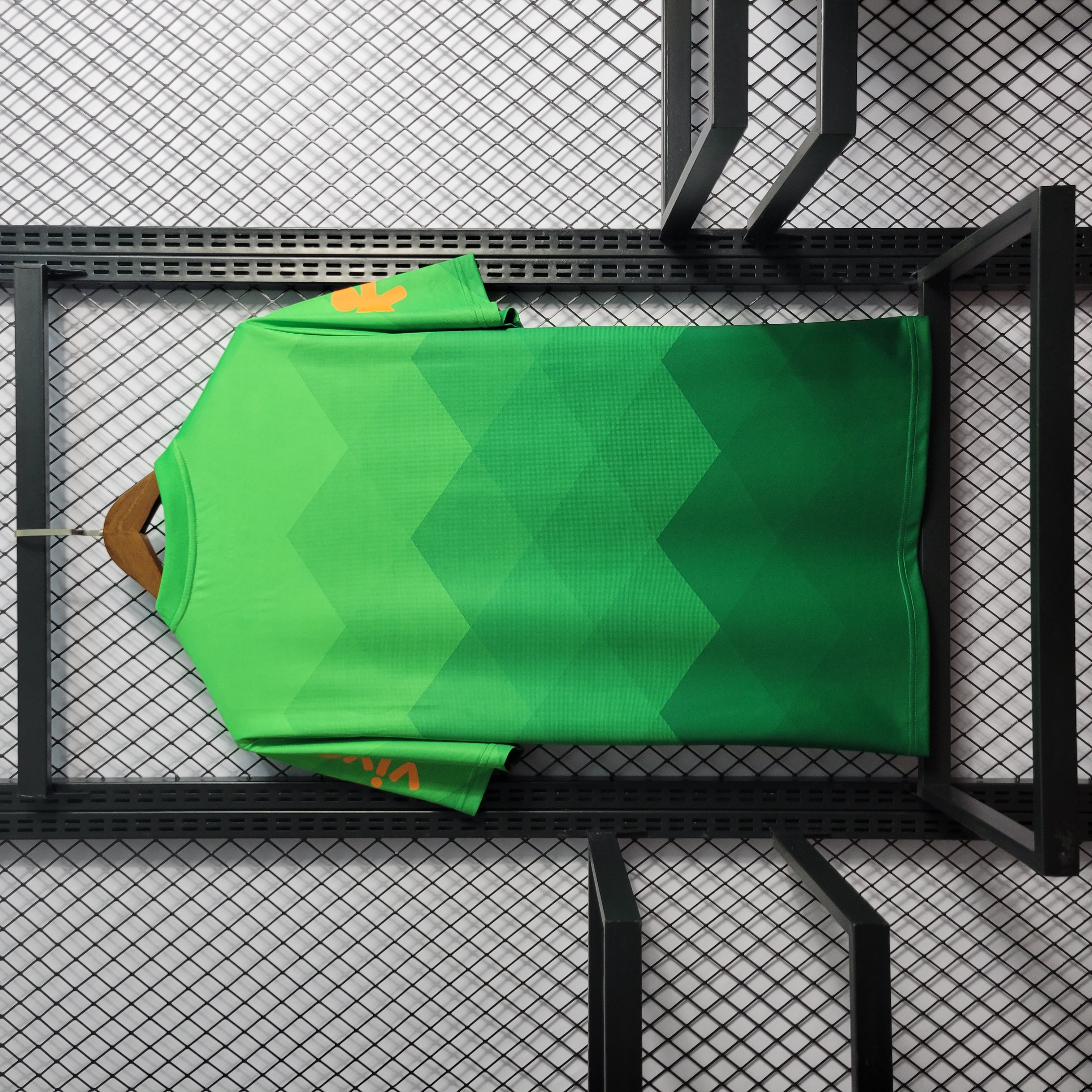 Retro Brazil 2020 Green Training Jersey - ReplicasJersey