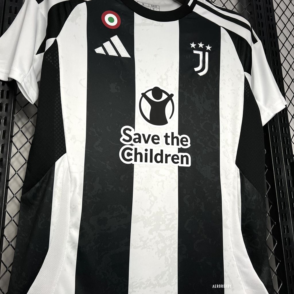 Juventus 24-25 Home Stadium Jersey With Chest Patch - Fans Version - ReplicasJersey