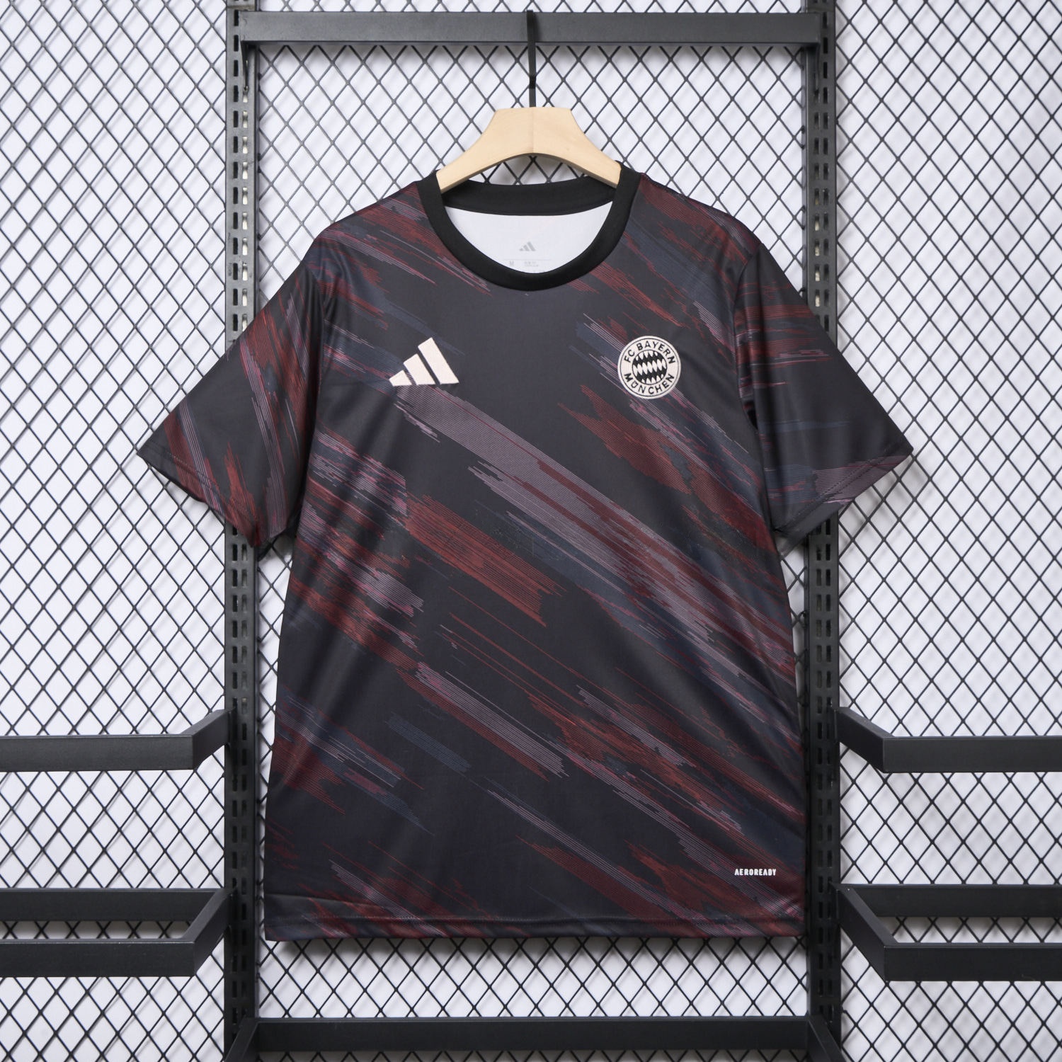 Bayern Munich 25-26 Black & Red Stripe Training Jersey - Fans Version - ReplicasJersey