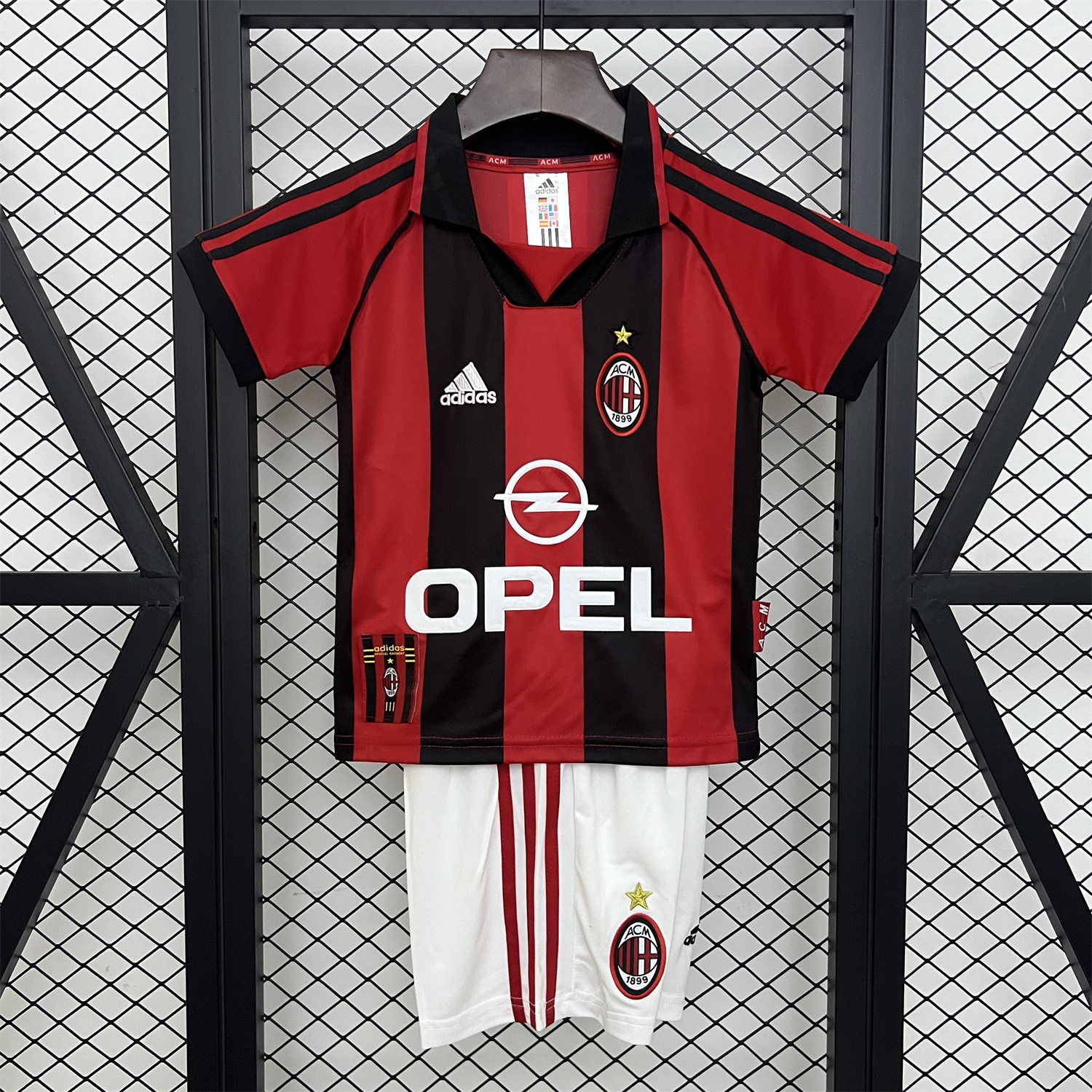 Retro AC Milan 1998-99 Home Kids Kit - ReplicasJersey