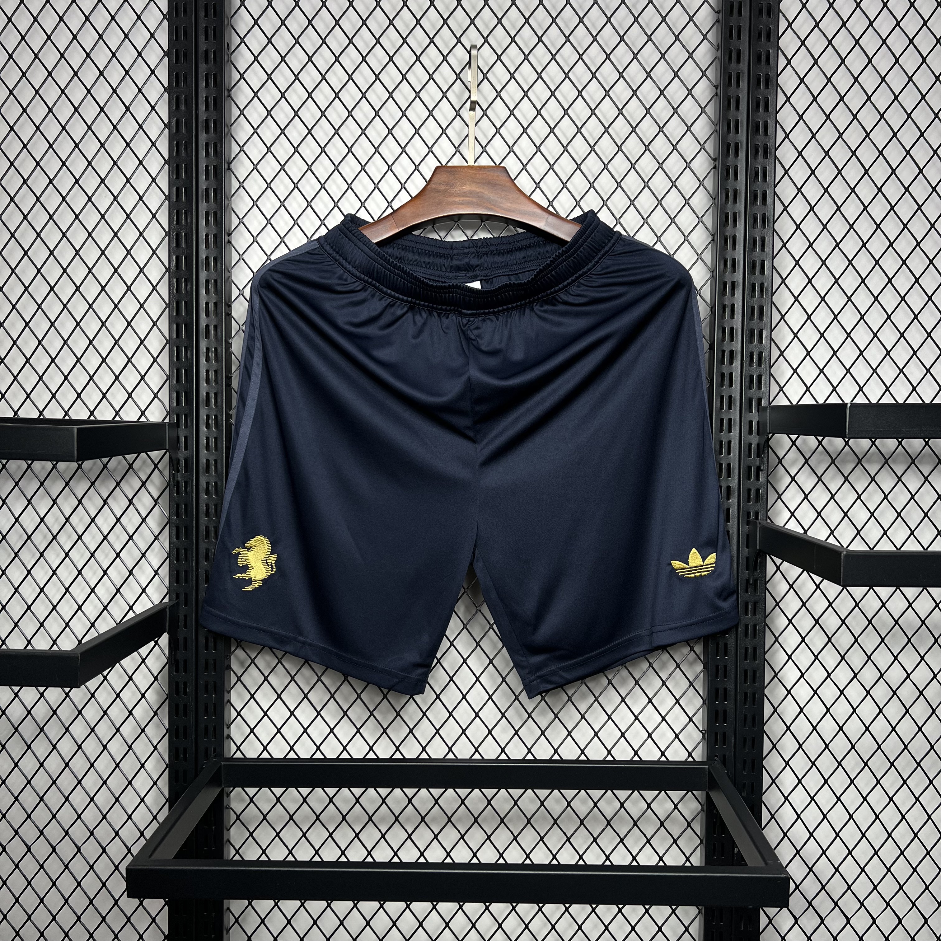 Juventus 24-25 Third Shorts - Fans Version - ReplicasJersey