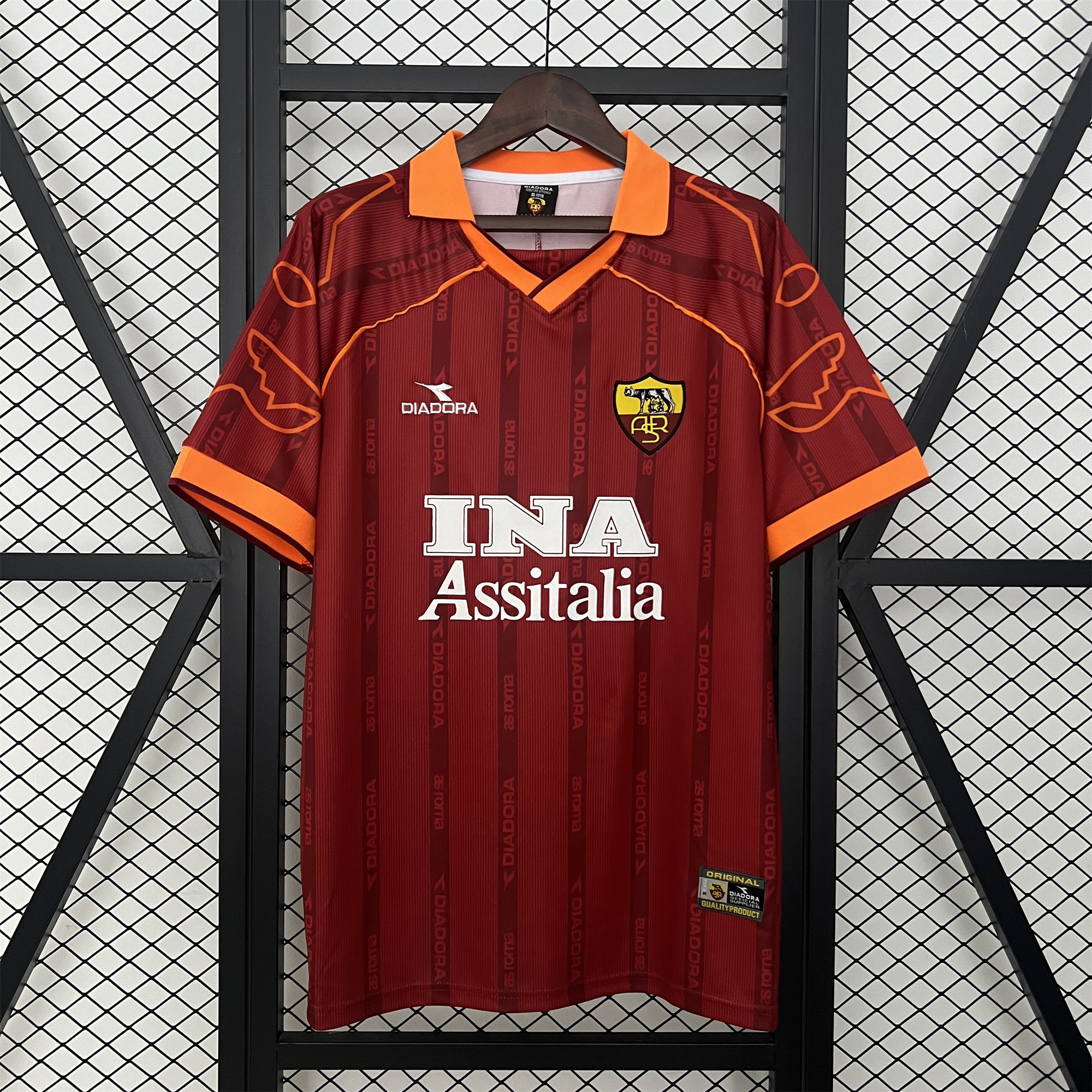 Retro Roma 1999-00 Home Jersey - ReplicasJersey
