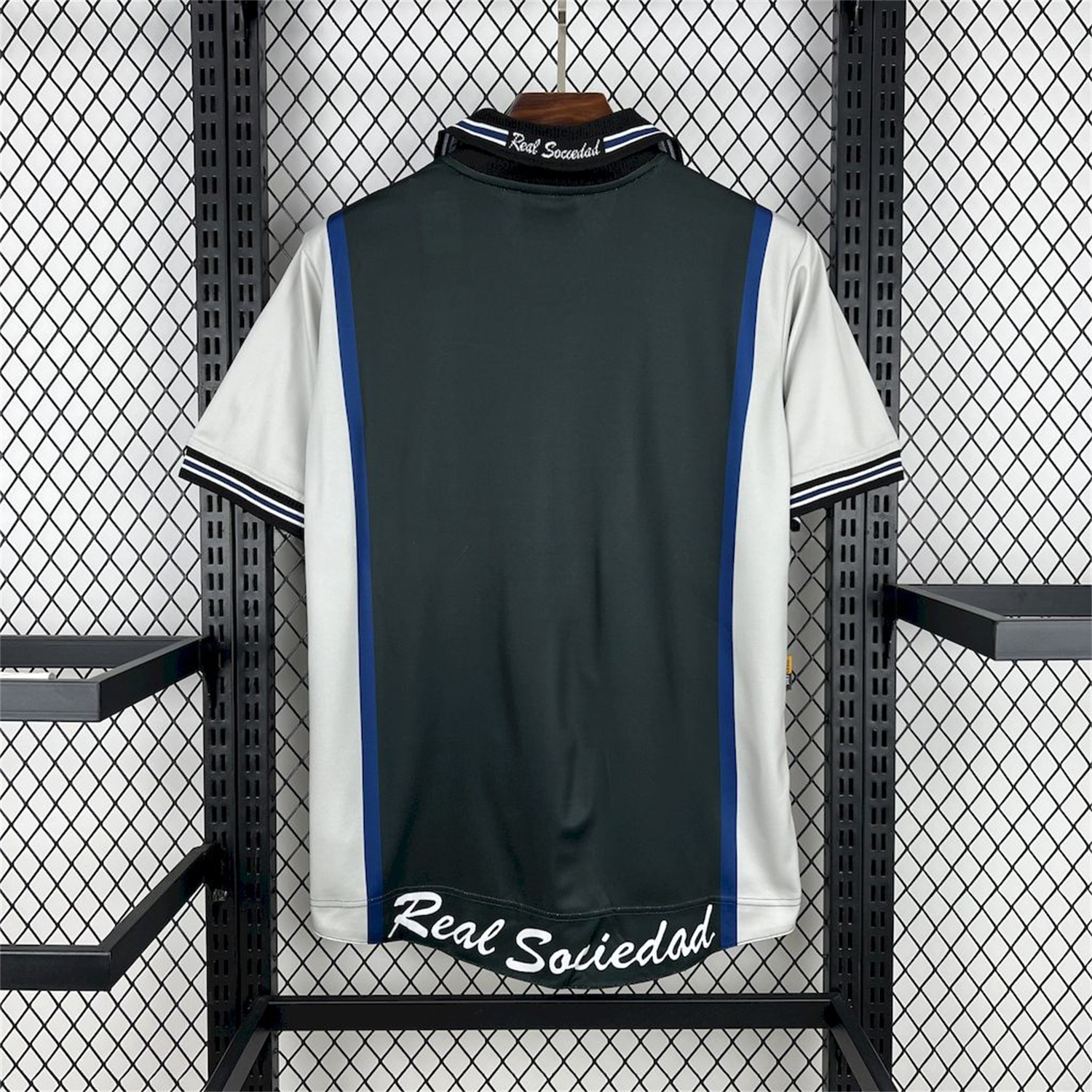 Retro Real Sociedad 2000-02 Away Jersey - ReplicasJersey
