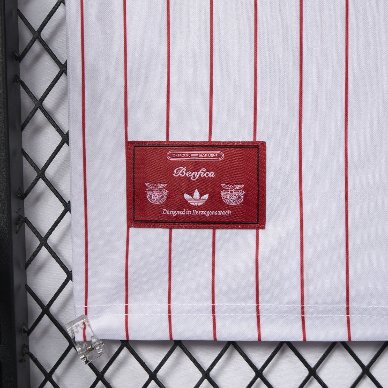 Benfica 25-26 Icon Range Travel Special Edition Jersey - Fans Version - ReplicasJersey
