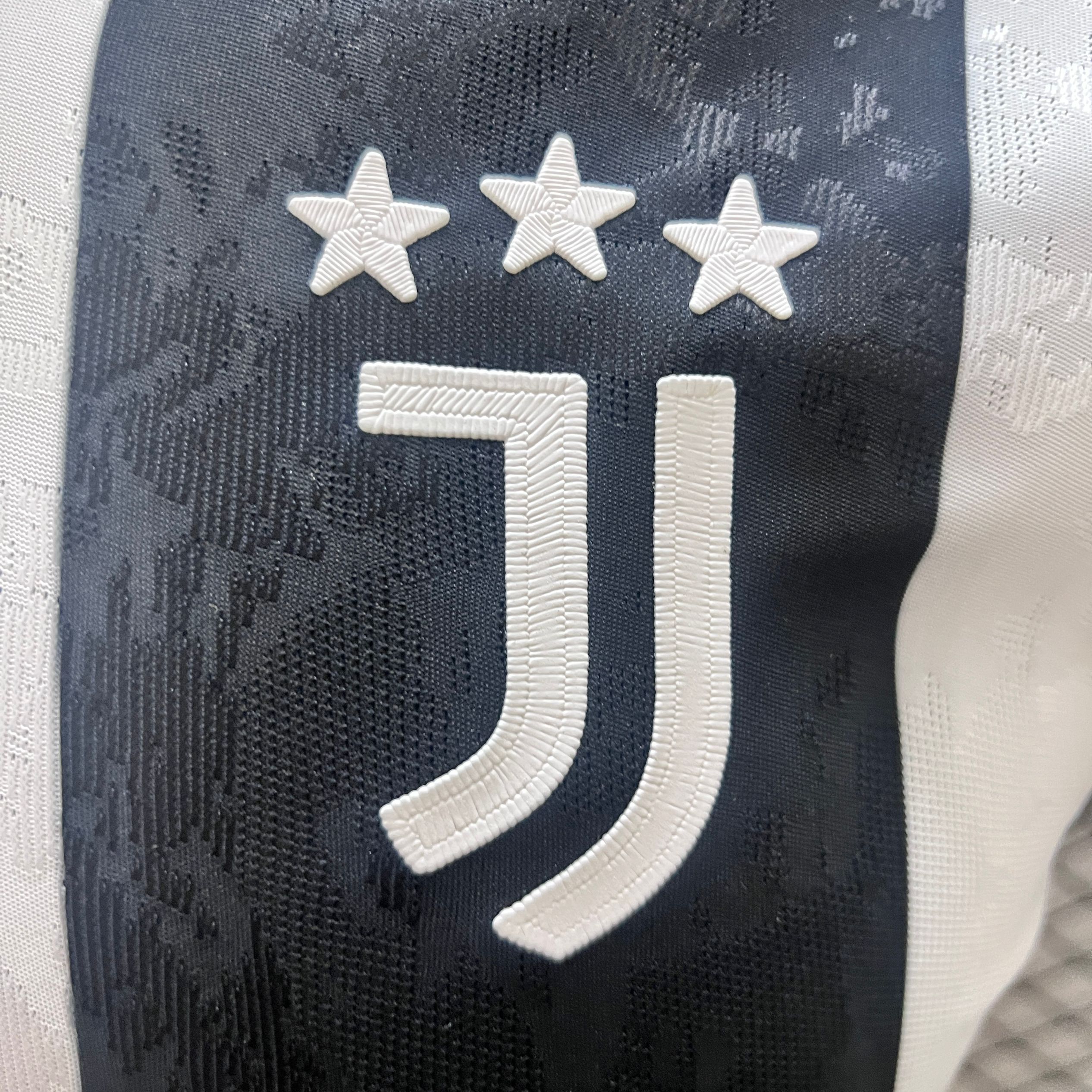 Juventus 24-25 Home Stadium Jersey - Player Version - ReplicasJersey
