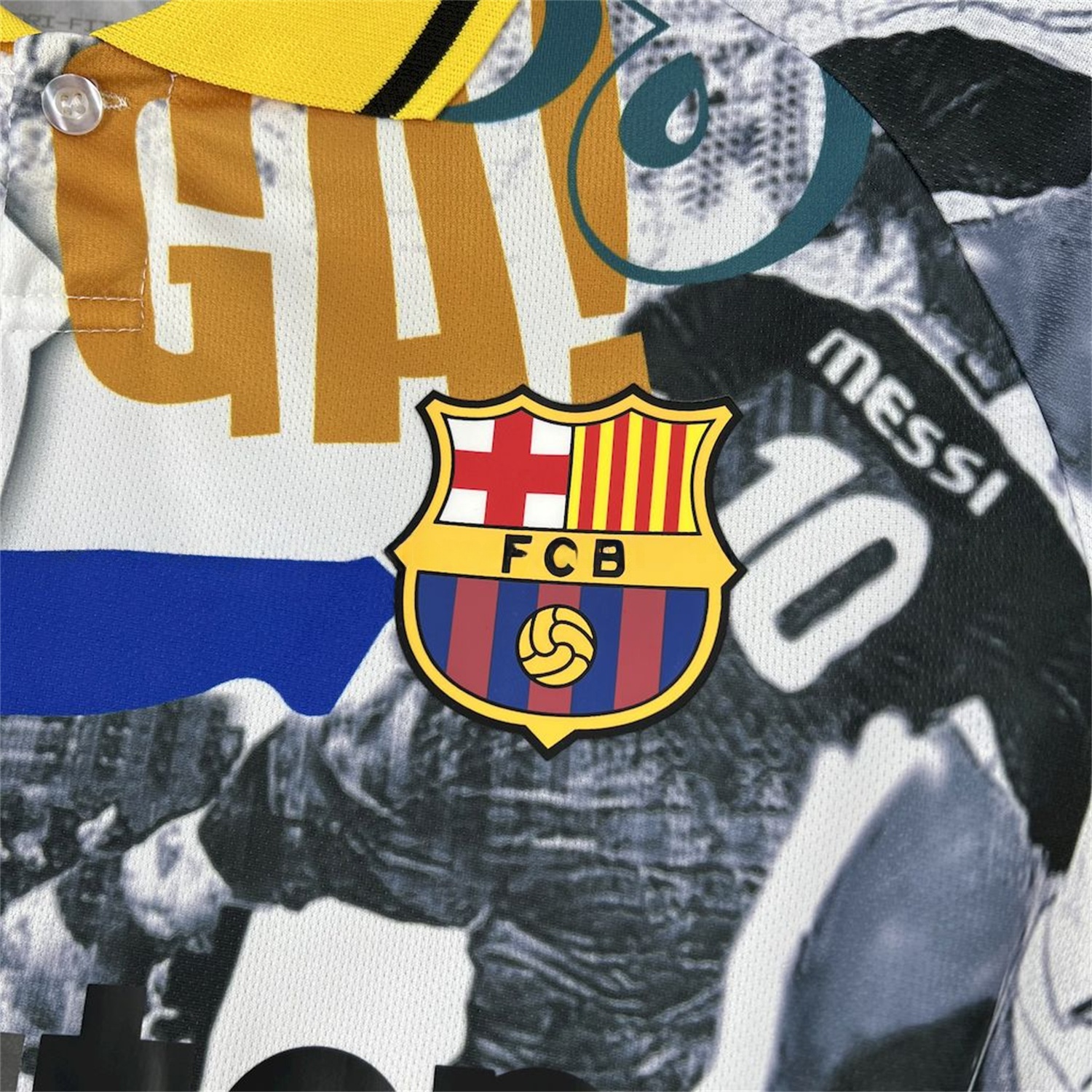 B.A.R.S.A 25-26 Ronaldo & Messi White Special Jersey - Fans Version - ReplicasJersey