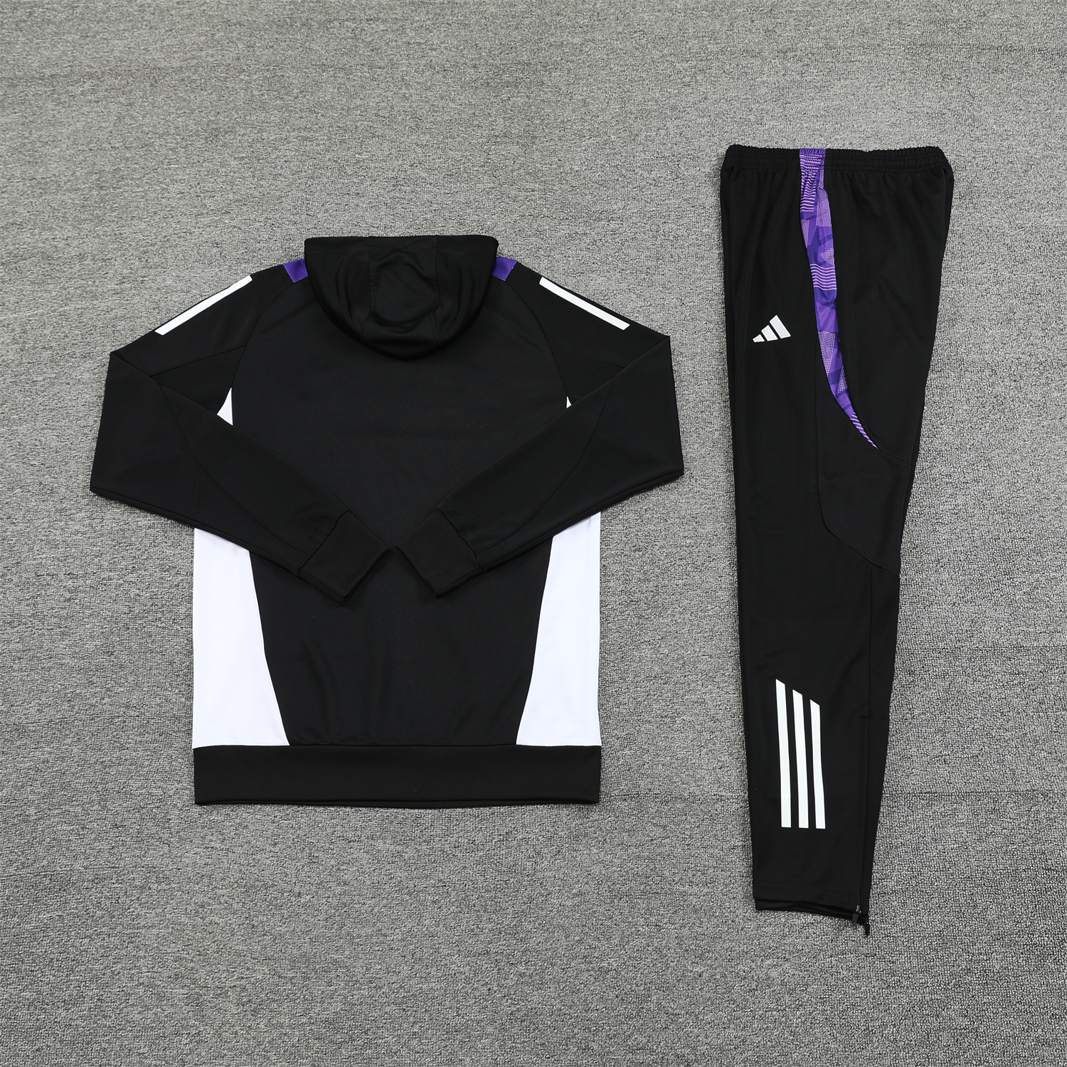 Real Madrid 24-25 Training Hoodie Set - Black Hoodie and Black Pants - ReplicasJersey