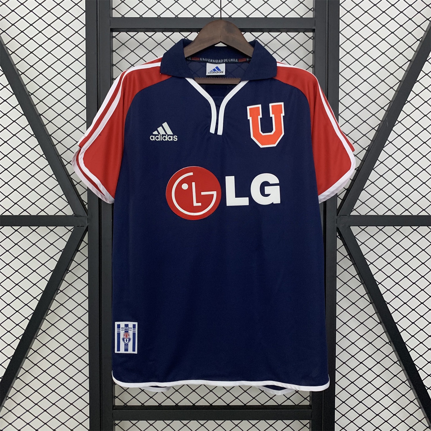 Retro Universidad De Chile 2001-02 Home Jersey - ReplicasJersey