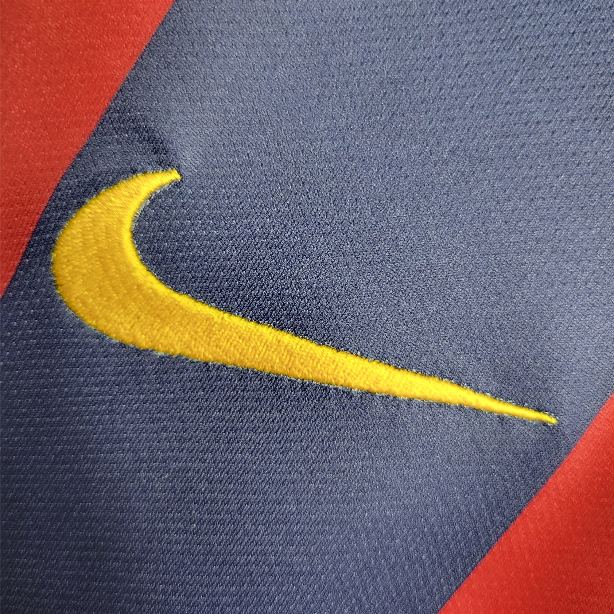 B.A.R.S.A Retro 14-15 Home Stadium Jersey - ReplicasJersey