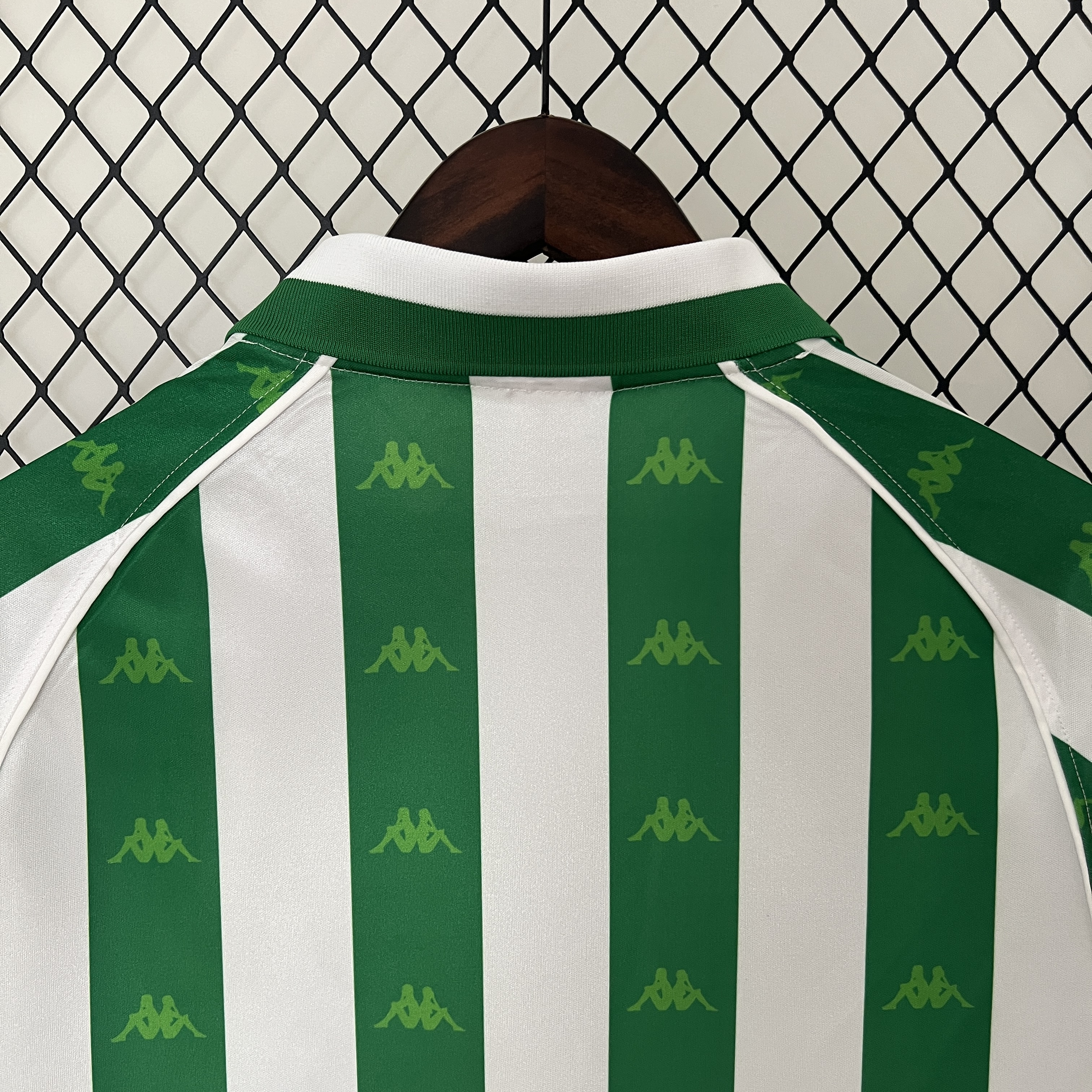 Retro Real Betis 1997-98 Home Stadium Jersey - ReplicasJersey