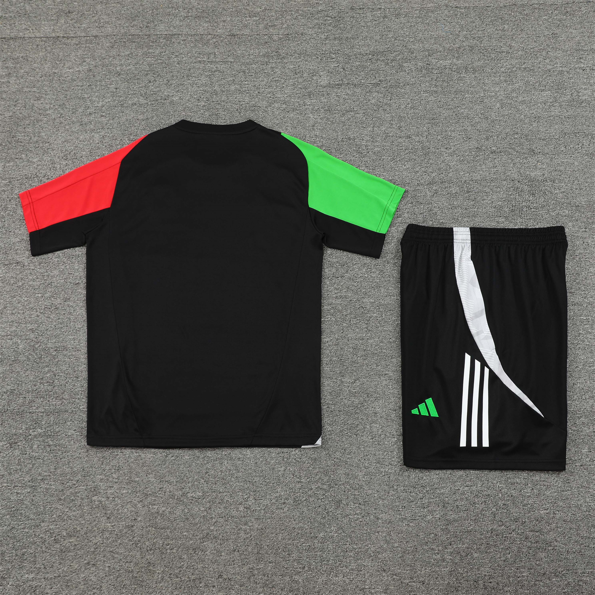 Arsenal 24-25 Short-Sleeve Training Set - Black - ReplicasJersey