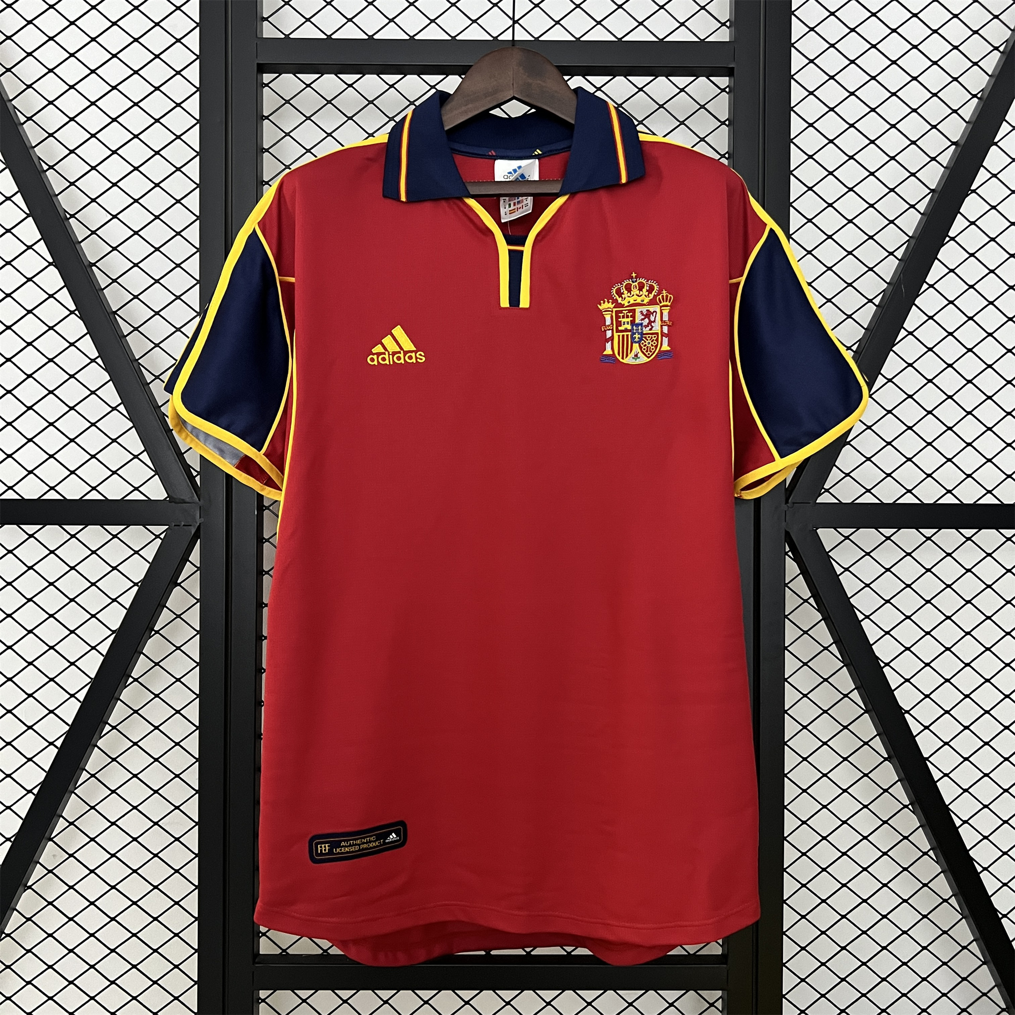 Retro Spain 2000 Home Jersey - ReplicasJersey