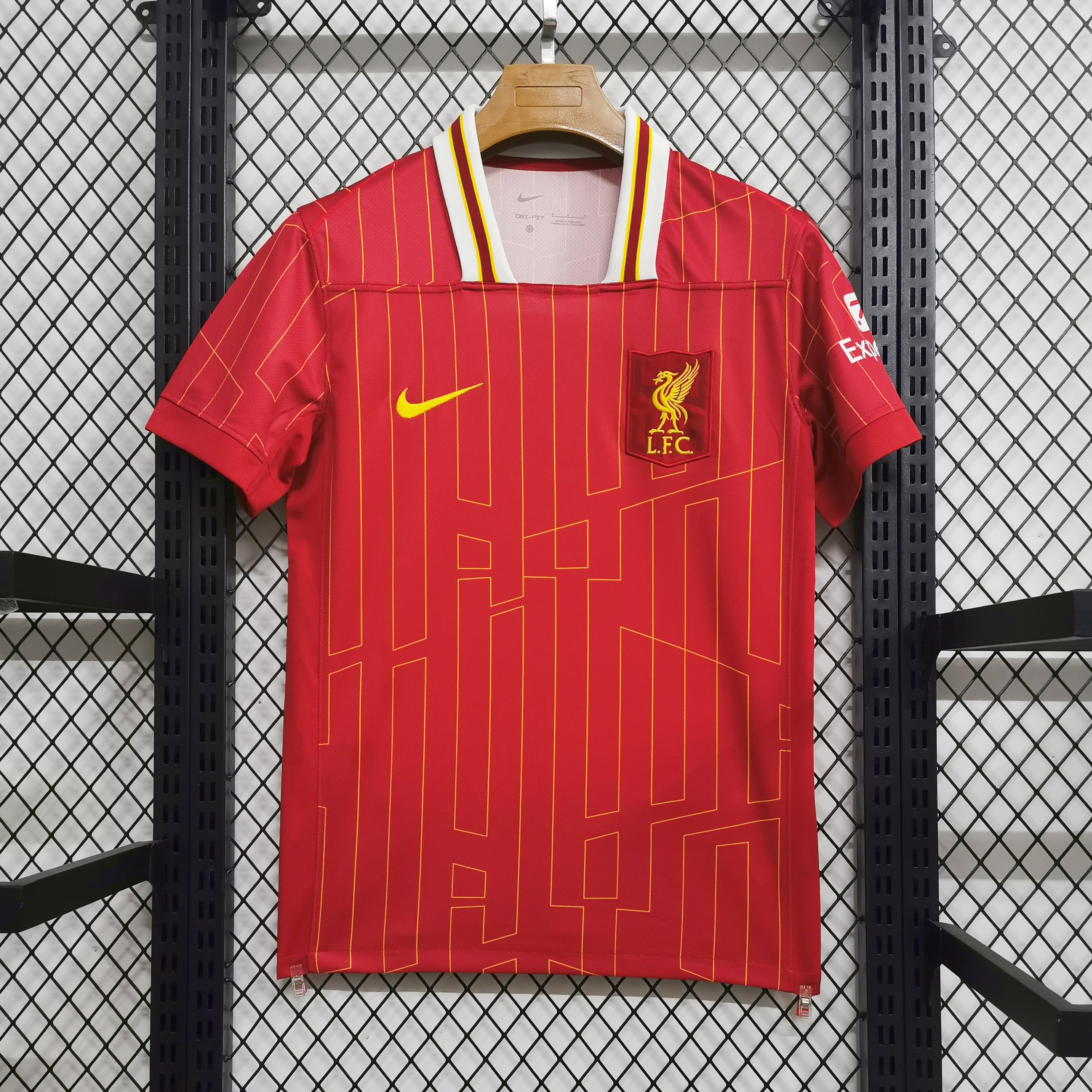 Liver.pool 24-25 Home Stadium Jersey - Fans Version - ReplicasJersey