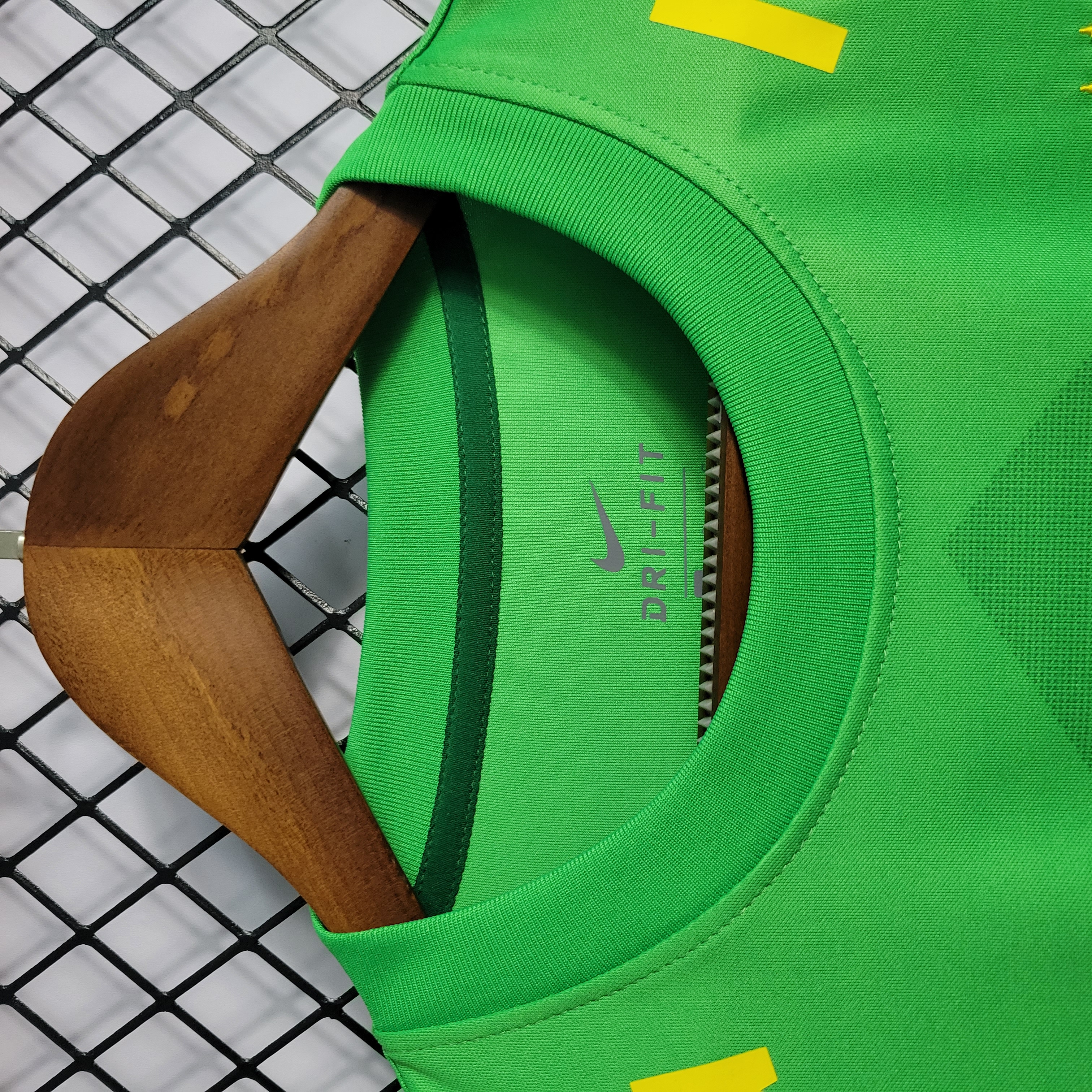 Retro Brazil 2020 Green Training Jersey - ReplicasJersey