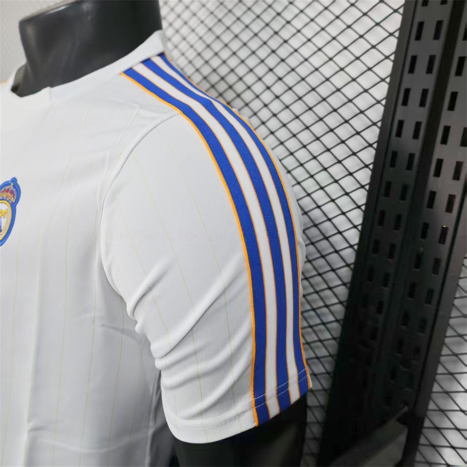 Real Madrid 25-26 Trefoil Blue Lines White Travel Jersey - Player Version - ReplicasJersey