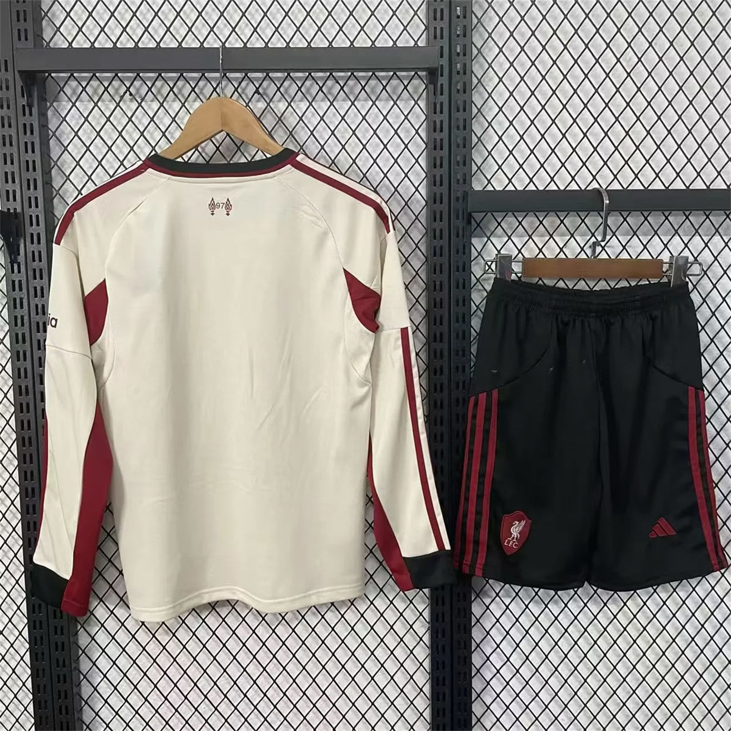 Liver.pool 25-26 Away White Long Sleeves Kids Kit - ReplicasJersey