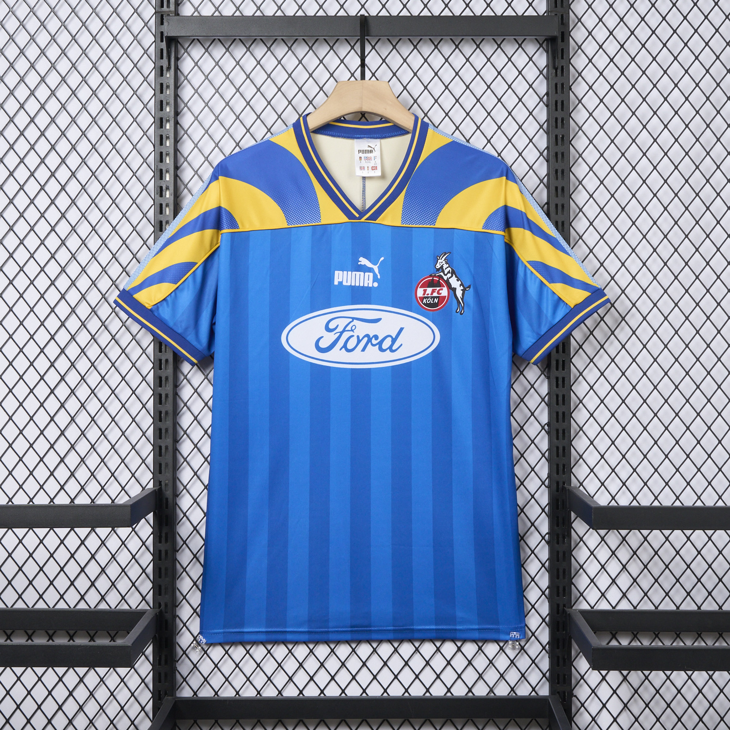 Retro 1. FC Köln 1995-96 Away Blue Jersey - ReplicasJersey