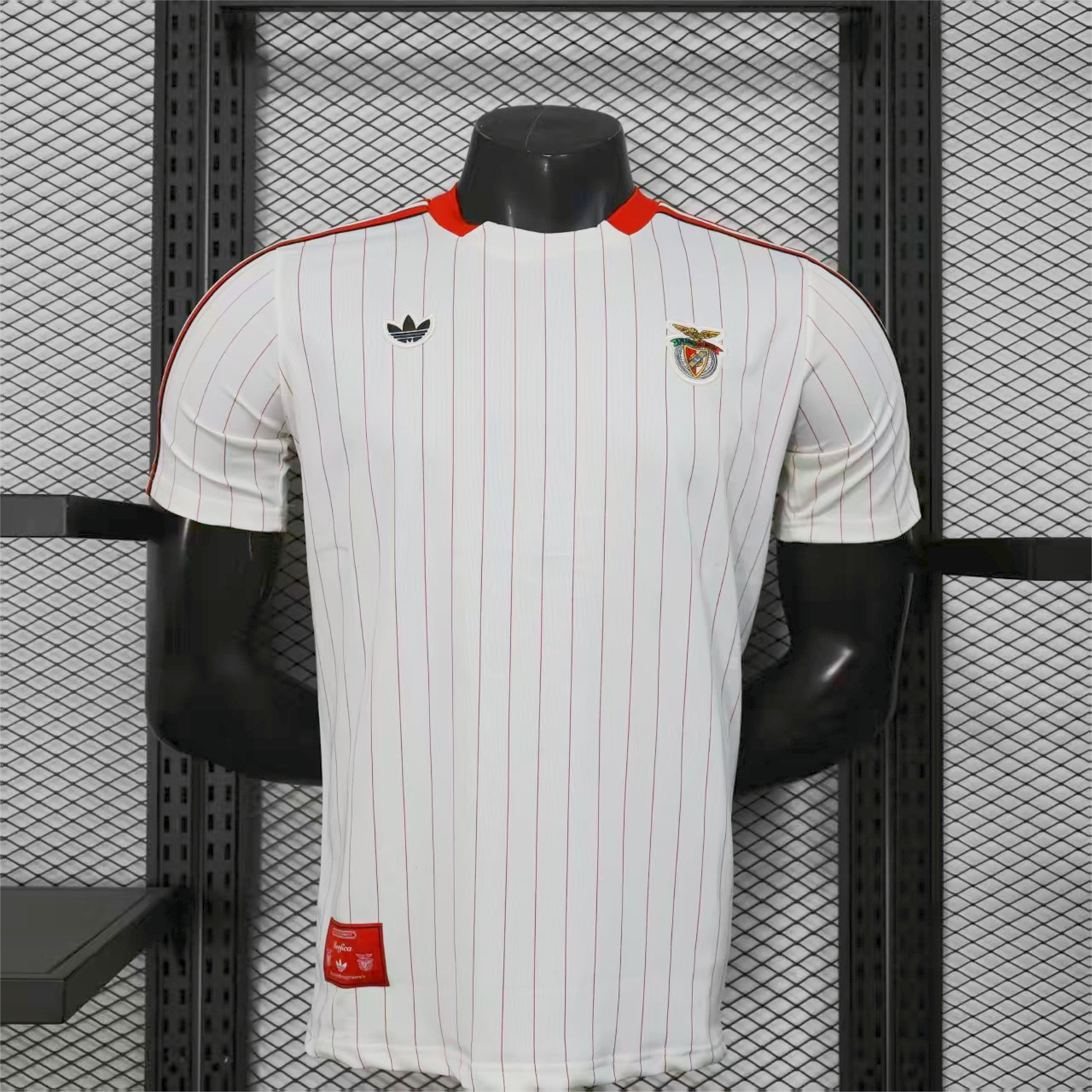 Benfica 25-26 Trefoil Red Lines White Travel Jersey - Player Version - ReplicasJersey