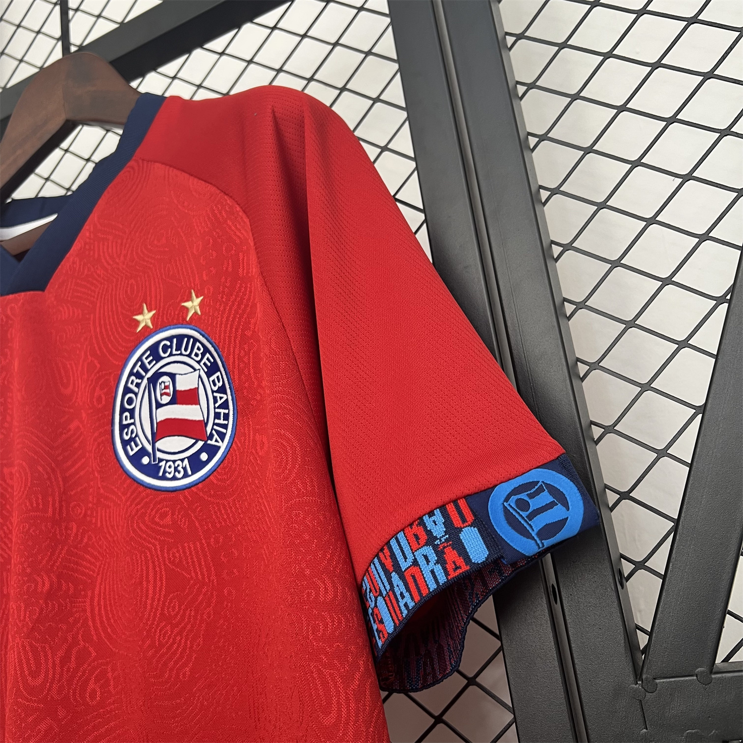 Bahia 25-26 Goalkeeper Red Jersey - Fans Version - ReplicasJersey