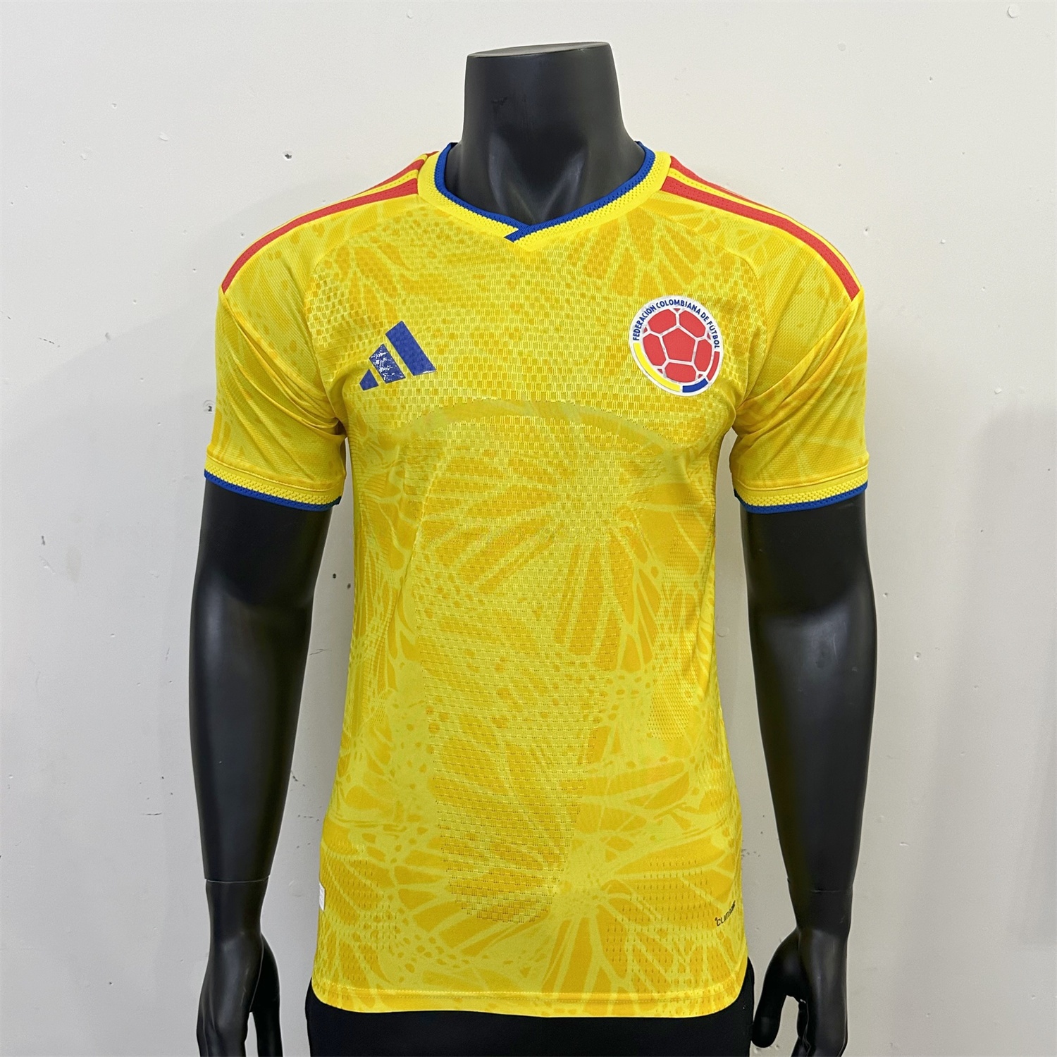 Colombia 2026 Home Jersey (Leaked Version) - Player Version - ReplicasJersey