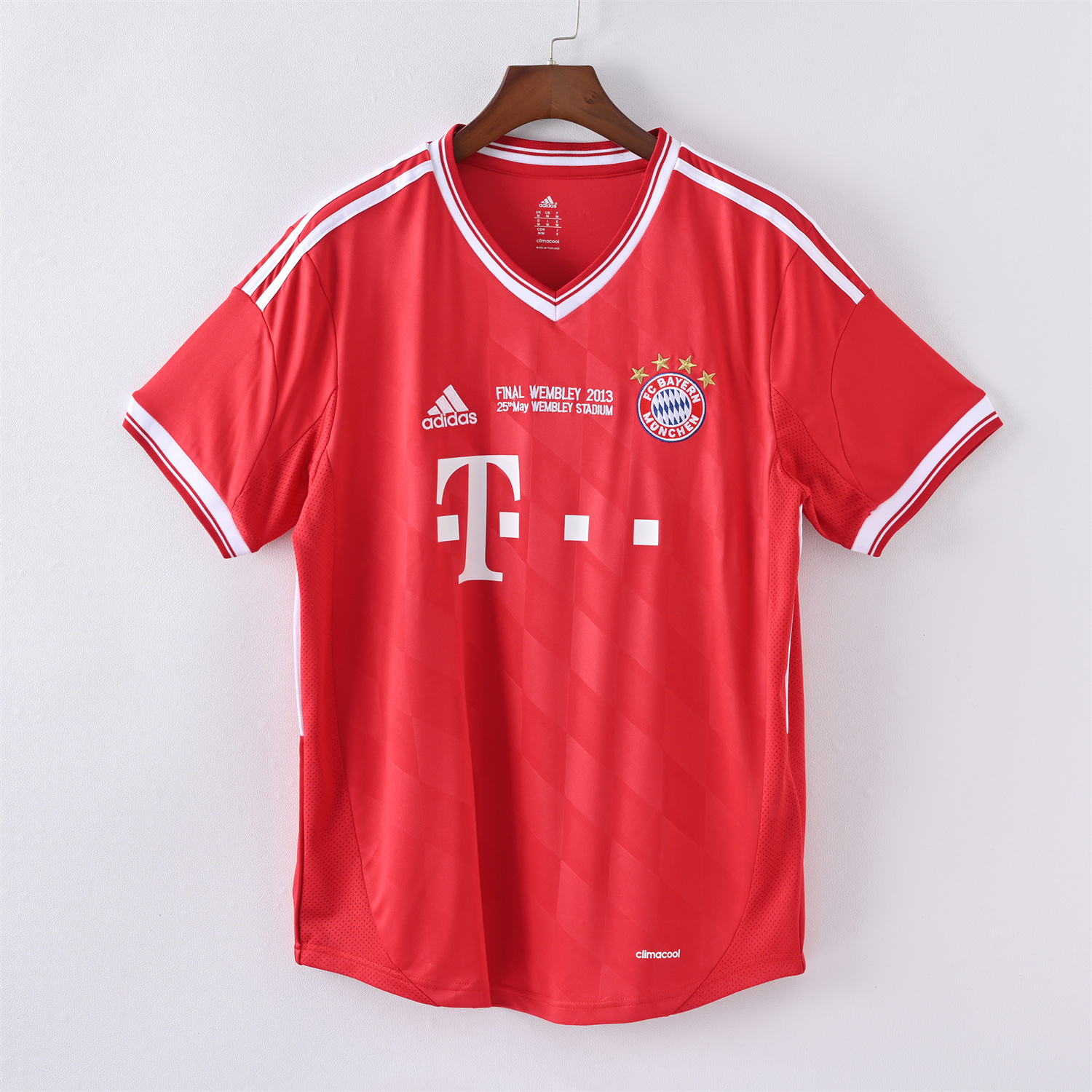 Retro Bayern Munich 13-14 Home Jersey - 2013 Champions League Final - ReplicasJersey