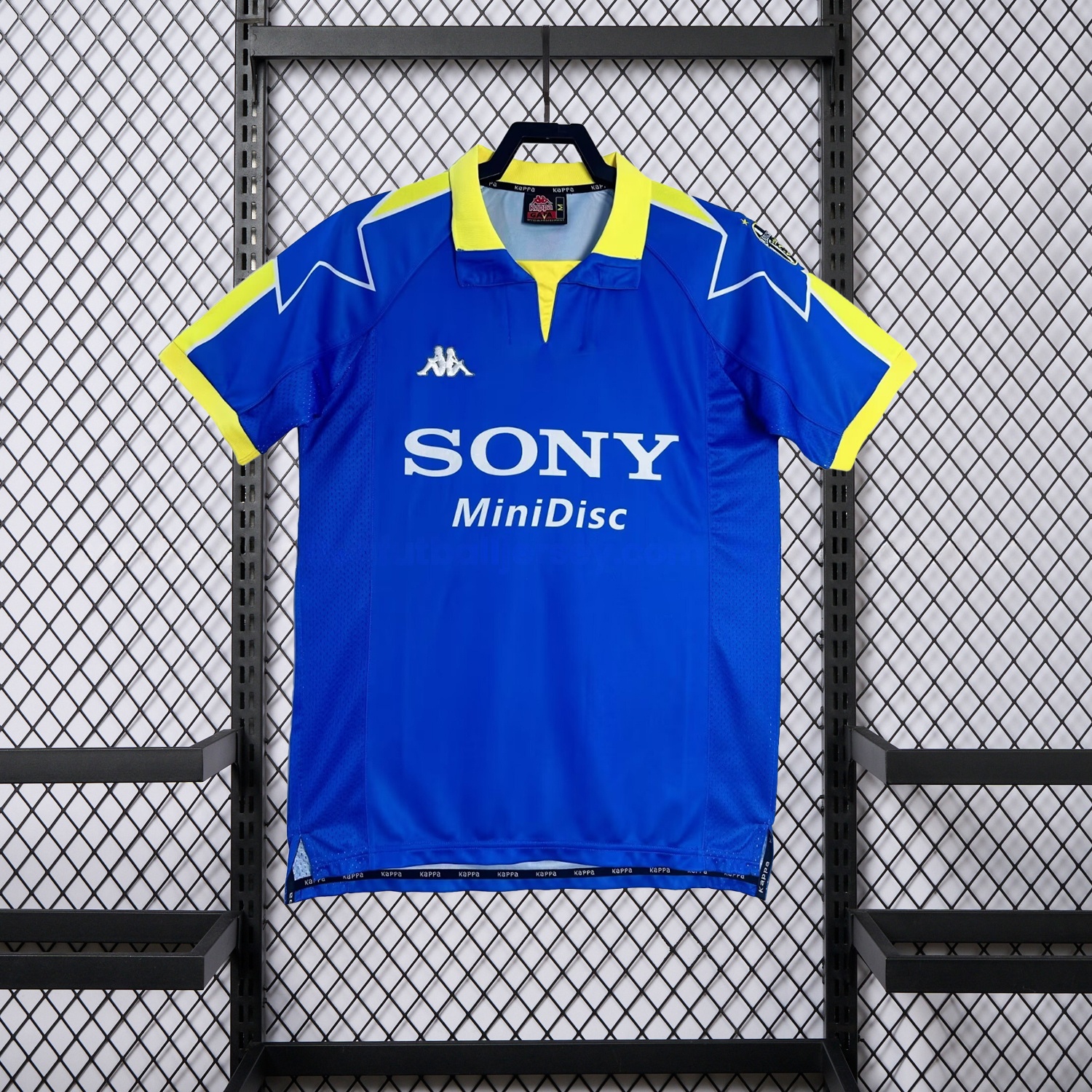 Retro Juventus 1997-99 Third Jersey - ReplicasJersey