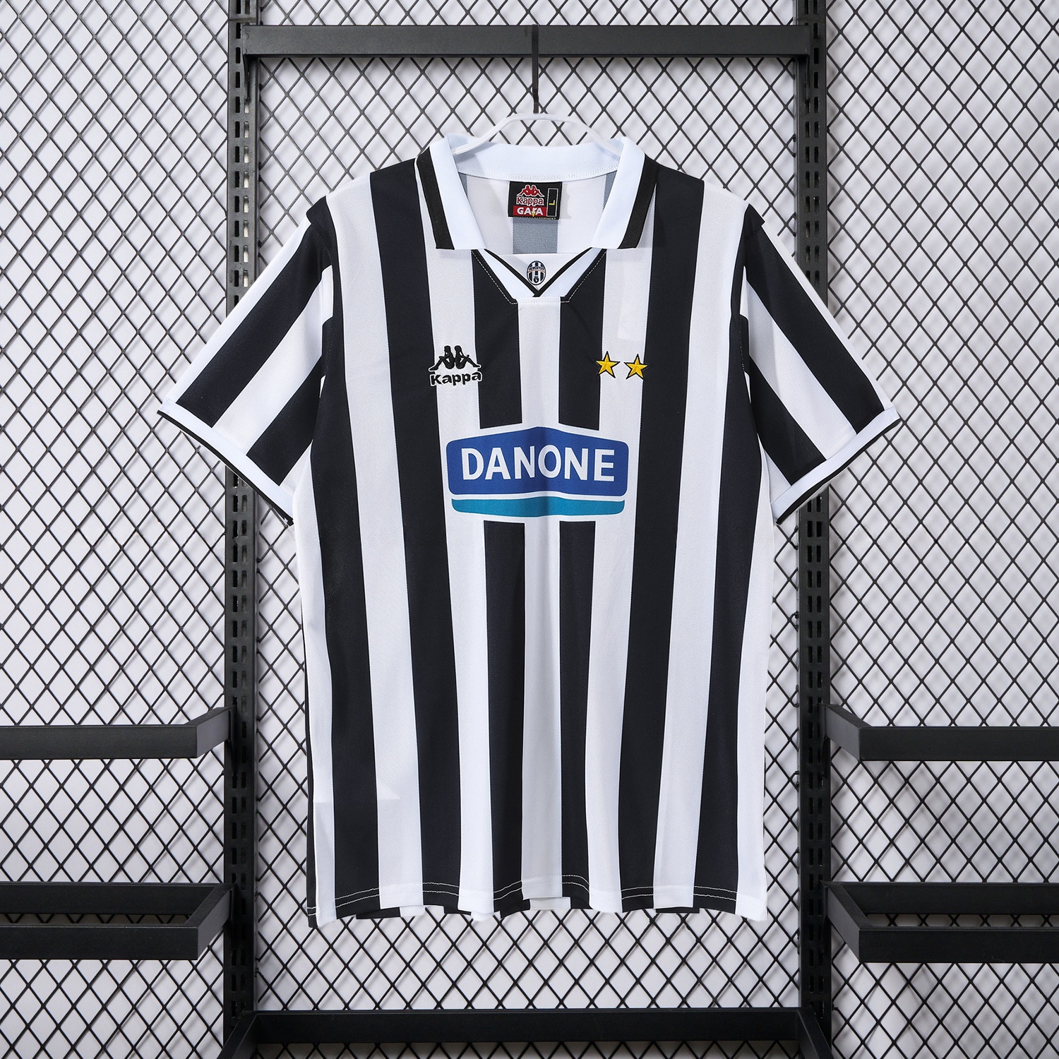 Retro Juventus 1994-95 Home Jersey - ReplicasJersey