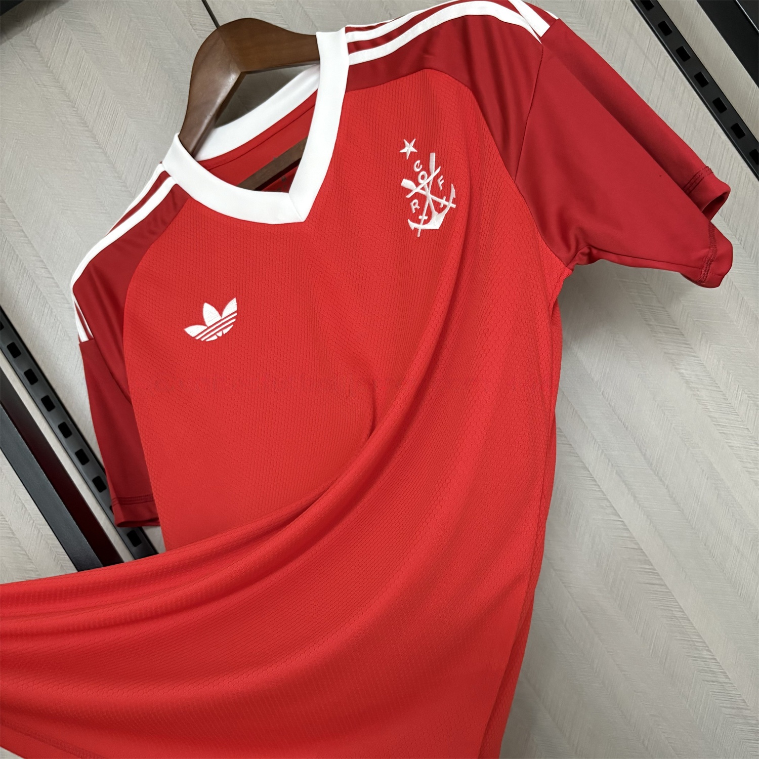 Flamengo 25-26 White Lines Red Special Jersey - Fans Version - ReplicasJersey