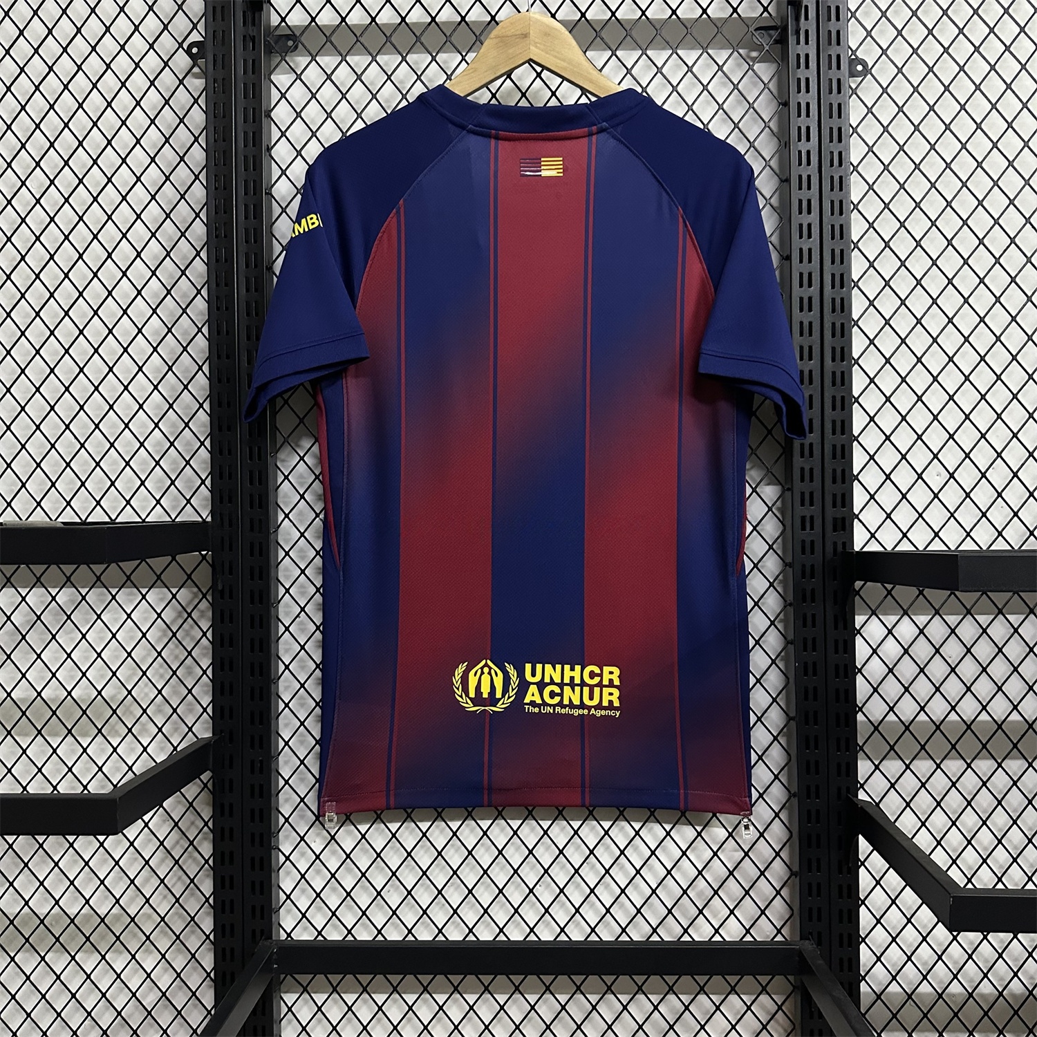 Barcelona 25-26 Home Unsponsored Jersey - Fans Version - ReplicasJersey