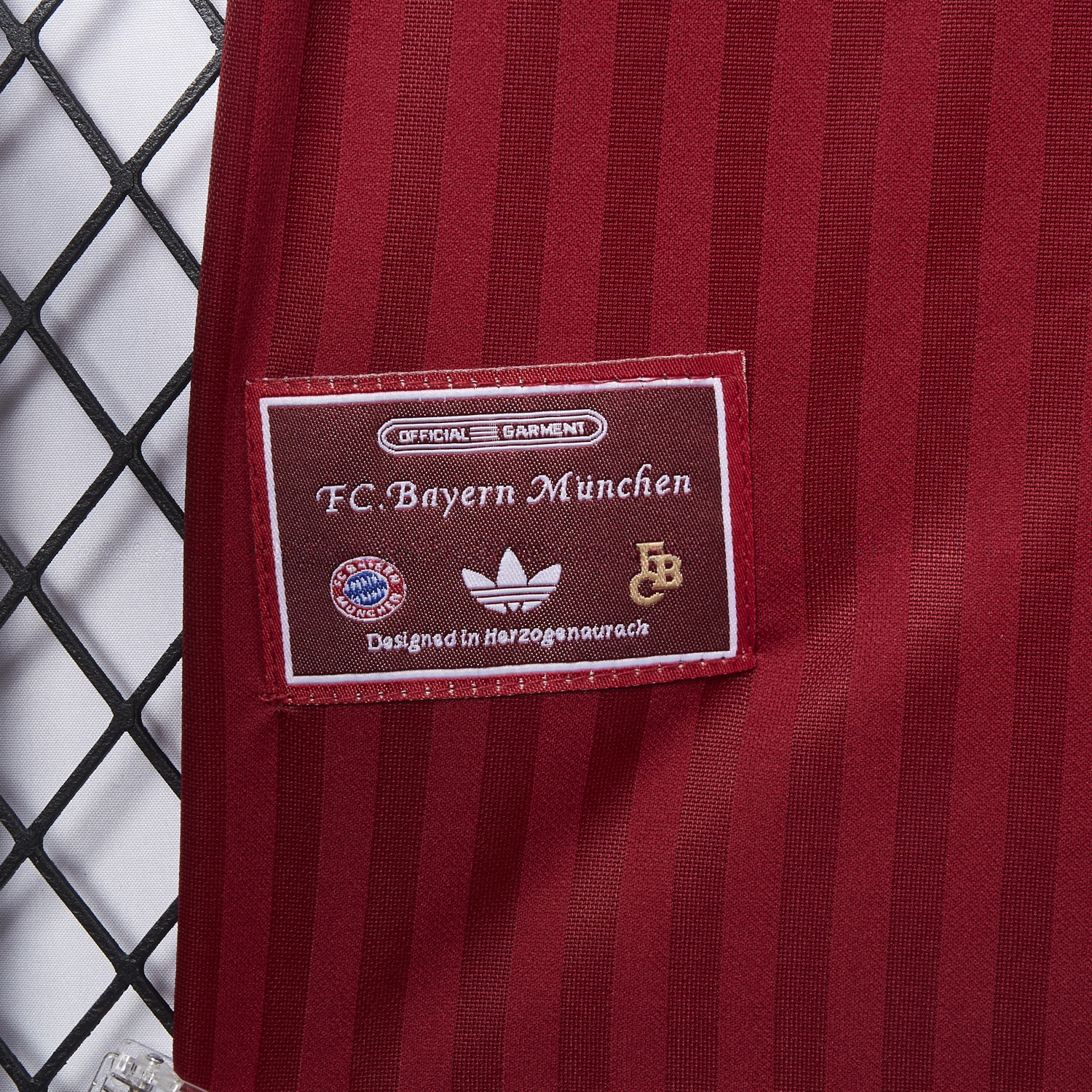 Bayern Munich 25-26 Trefoil Wine Red Travel Jersey - Fans Version - ReplicasJersey