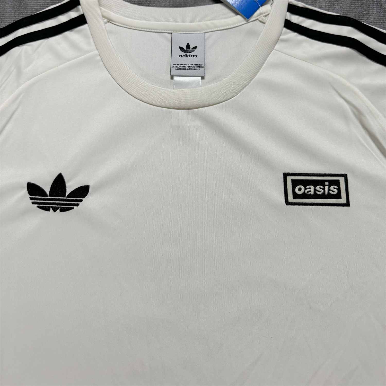 Adidas 25-26 Oasis Originals Tour White Jersey - Fans Version - ReplicasJersey