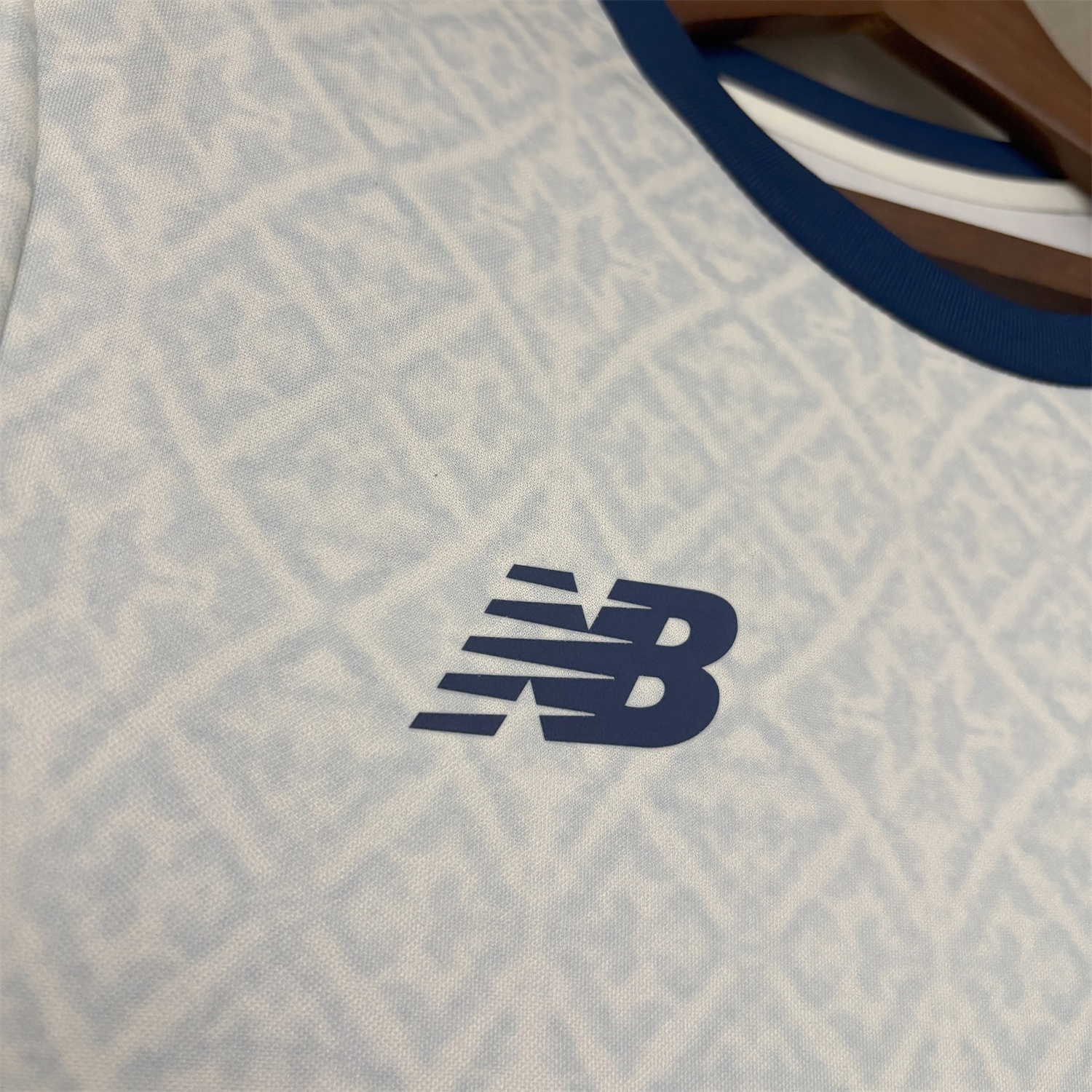 Porto 25-26 Ponte Maria Pia And Clérigos Church Jersey - Fans Version - ReplicasJersey