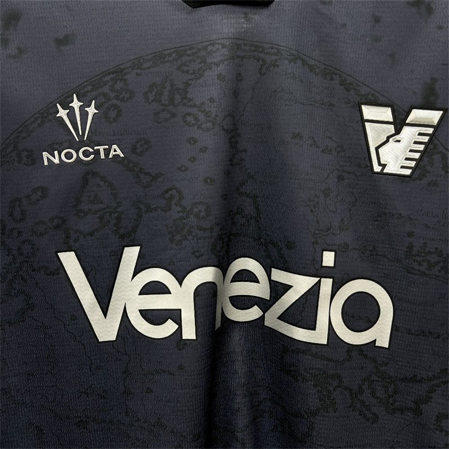 Venezia FC 25-26 Home Venezia Chest Sponsor Jersey - Fans Version - ReplicasJersey