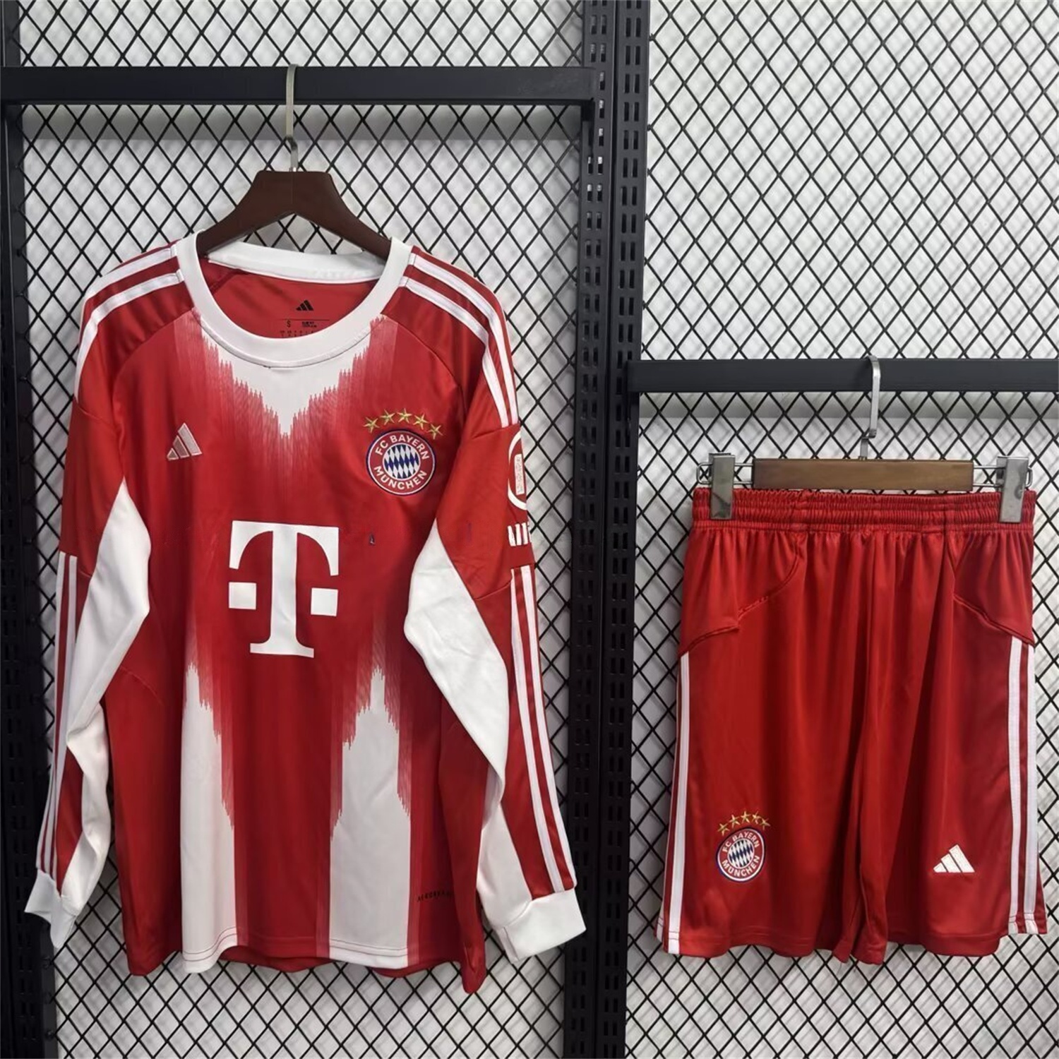 Bayern Munich 25-26 Home Long Sleeves Kids Kit - ReplicasJersey