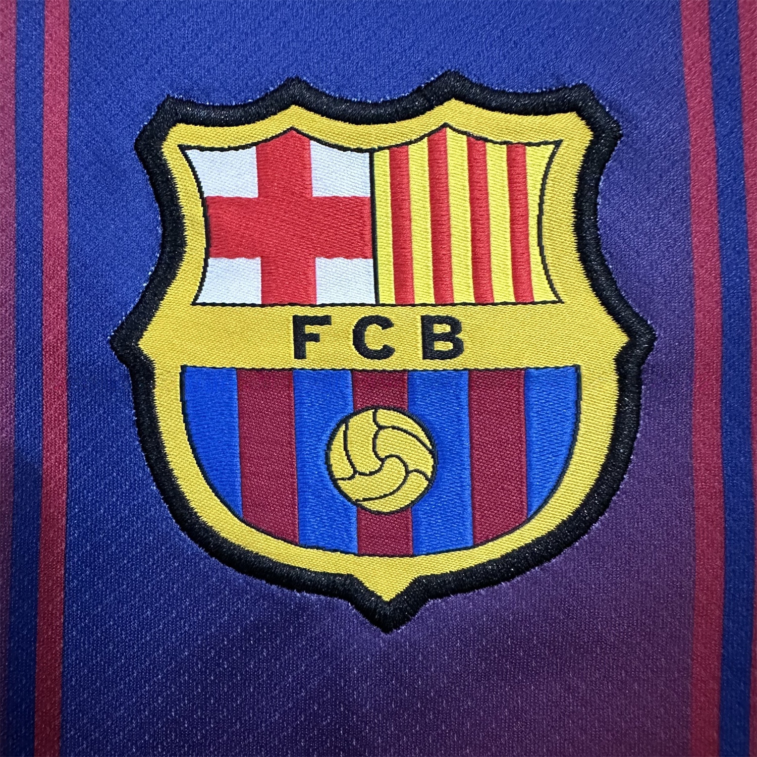 Barcelona 25-26 Home Unsponsored Jersey - Fans Version - ReplicasJersey