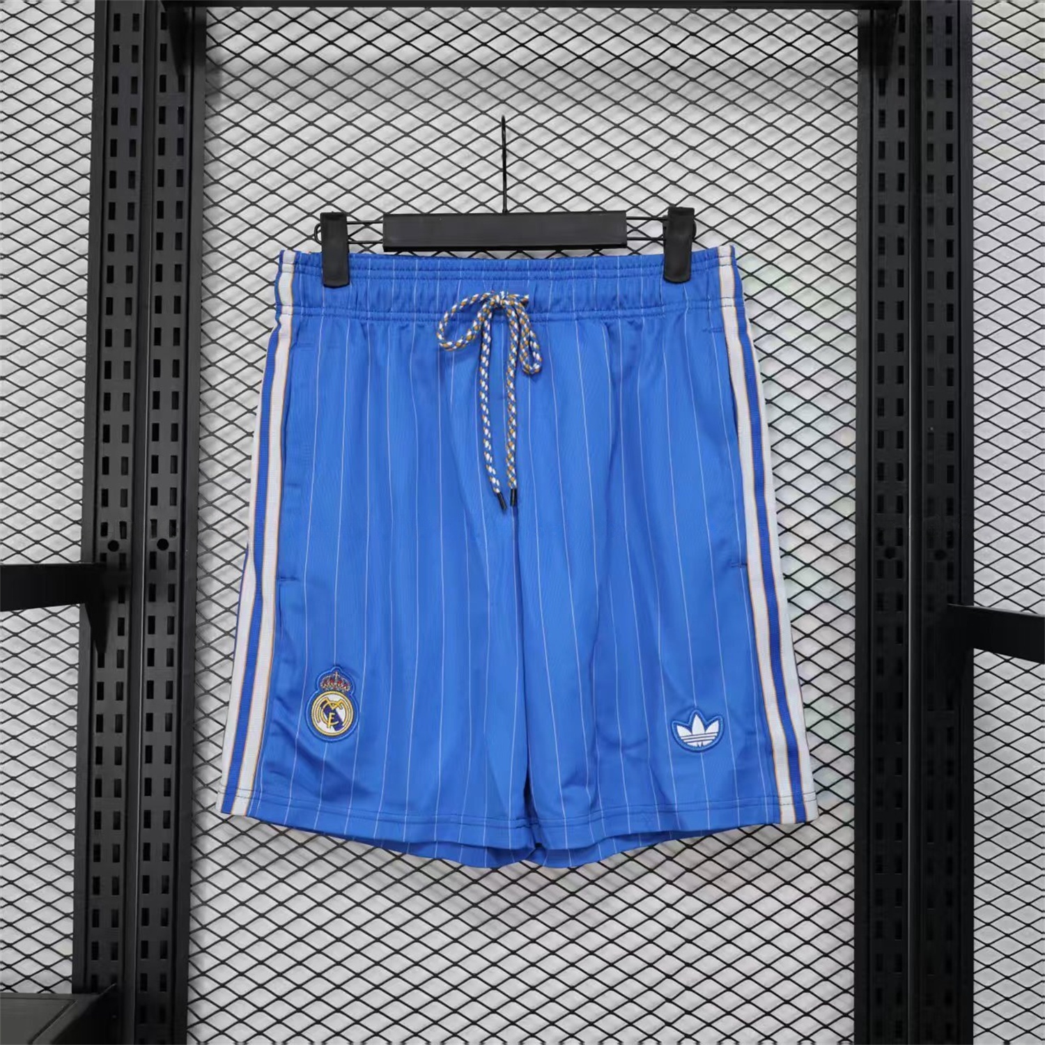 Real Madrid 25-26 Trefoil Blue Travel Shorts - Player Version - ReplicasJersey
