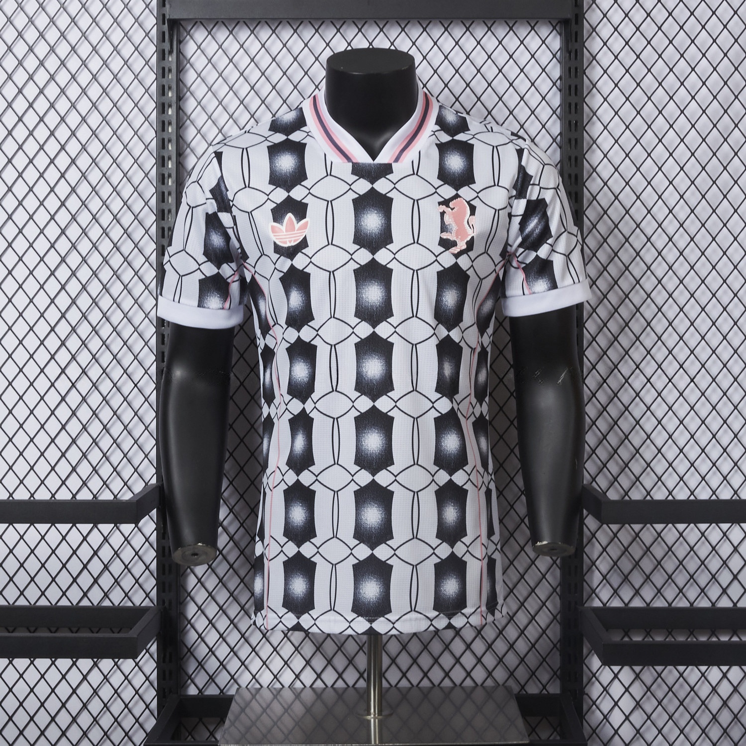 Juventus 25-26 Retro-Style Hexagonal Pattern Jersey - Player Edition - ReplicasJersey