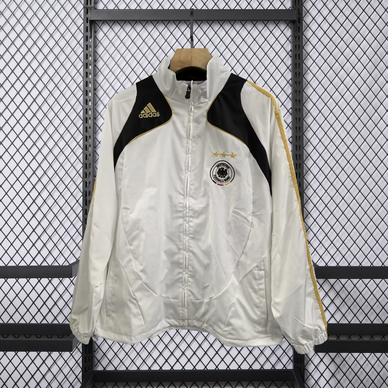 Retro Germany 2006 White Windbreaker - ReplicasJersey