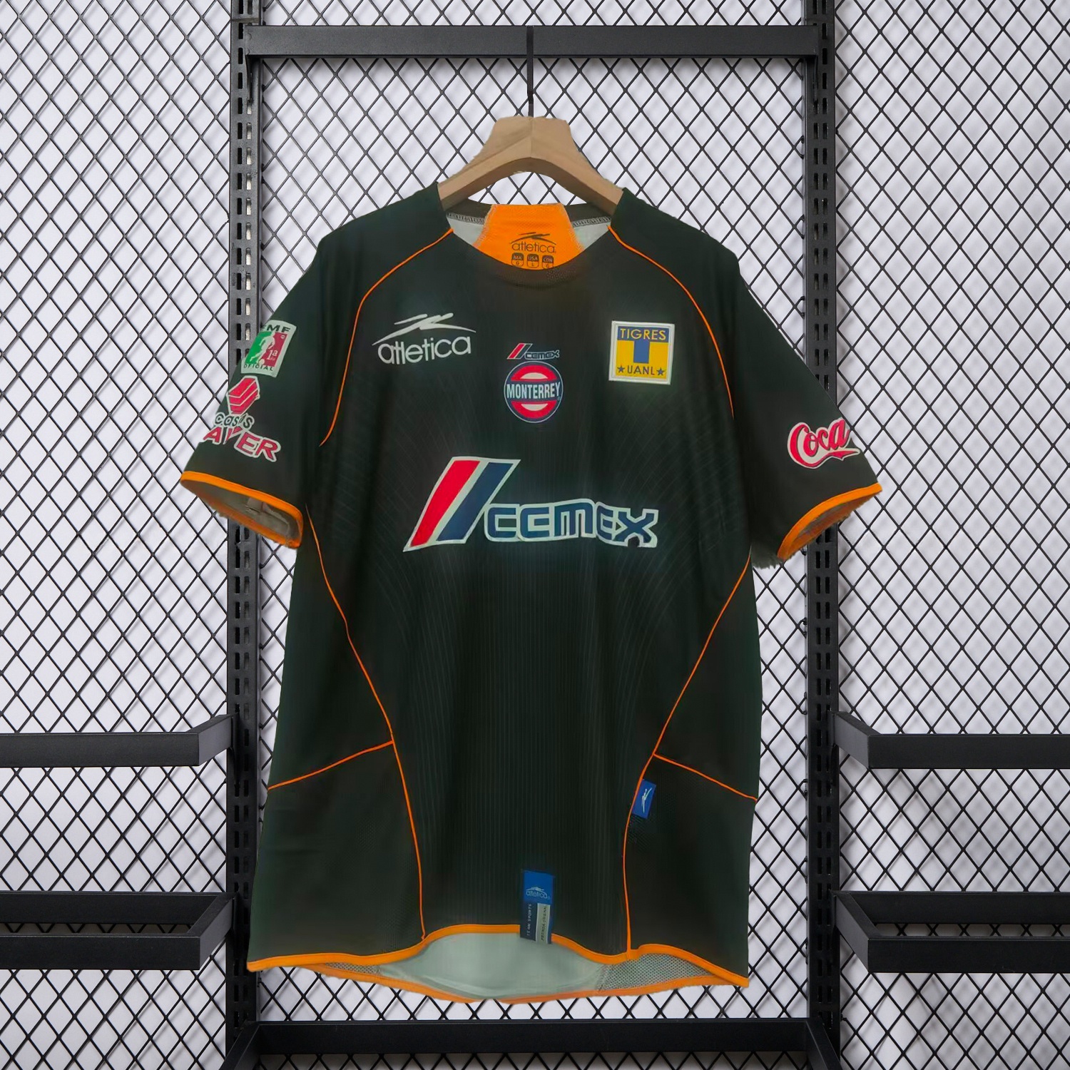 Retro Tigres UANL 2005-06 Third Jersey - ReplicasJersey