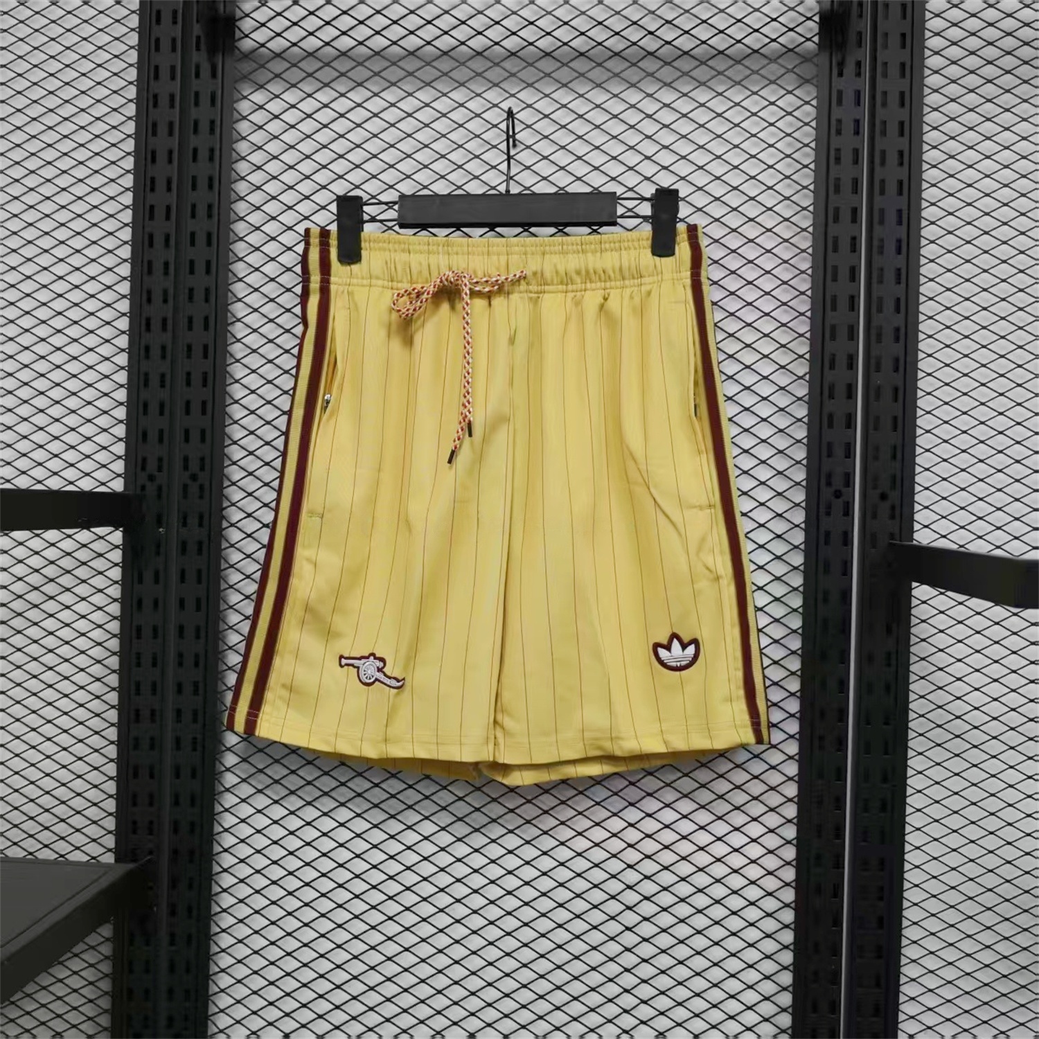 Arsenal 25-26 Trefoil Yellow Travel Shorts - Player Version - ReplicasJersey