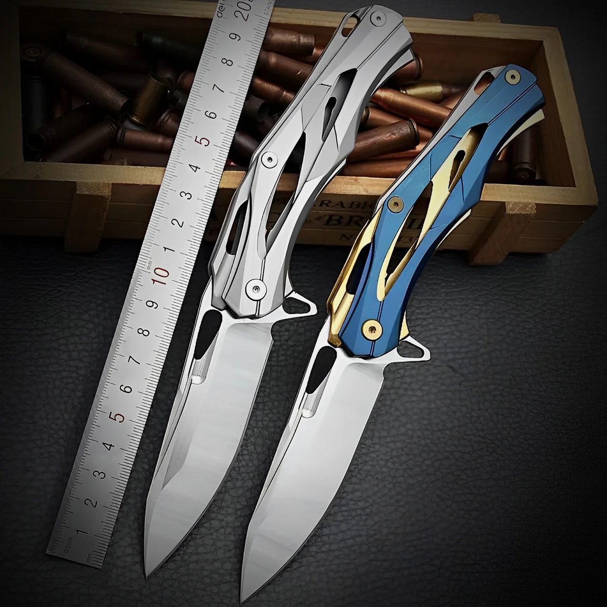 Cybertron knife - brick-bond