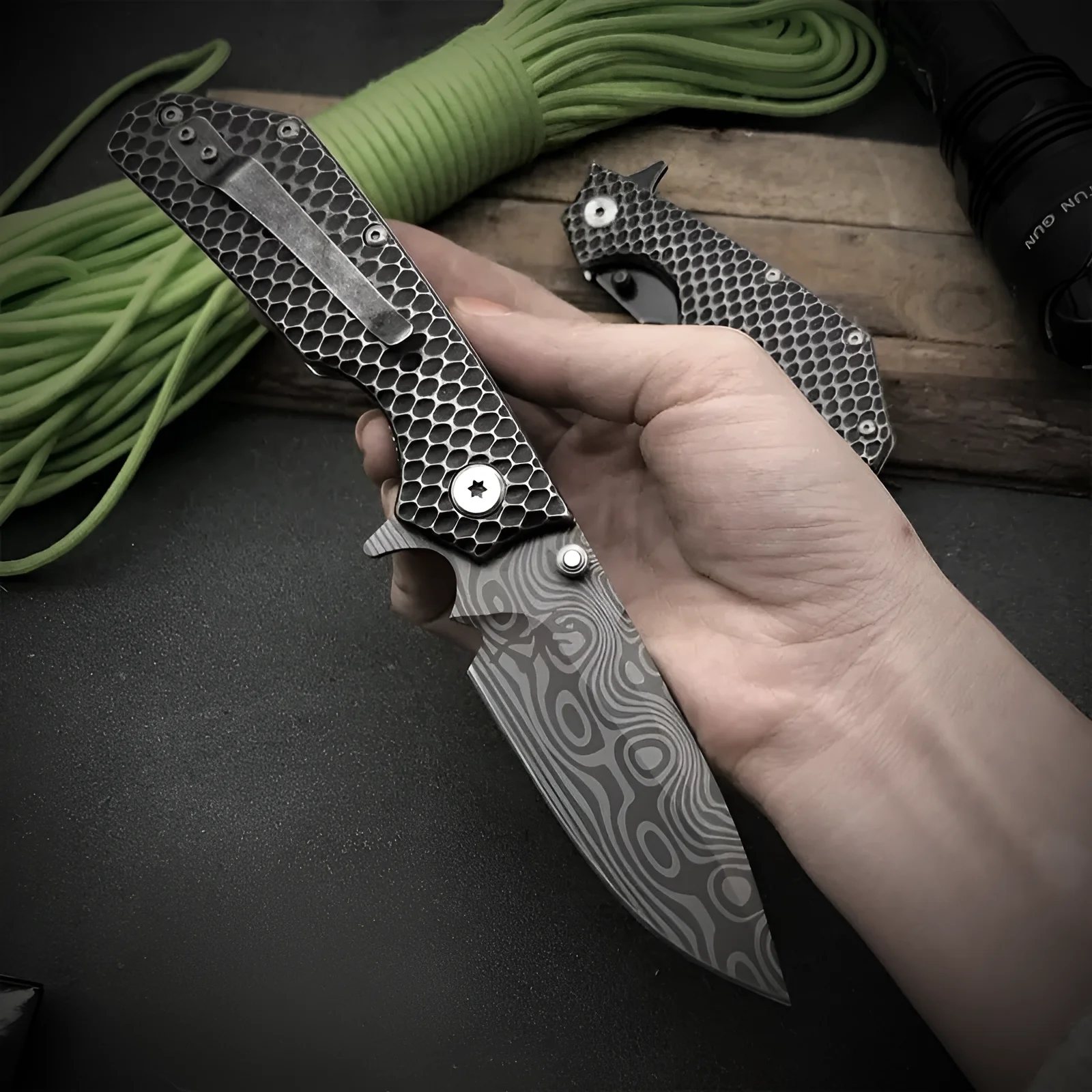 Echo Flipper knife - brick-bond